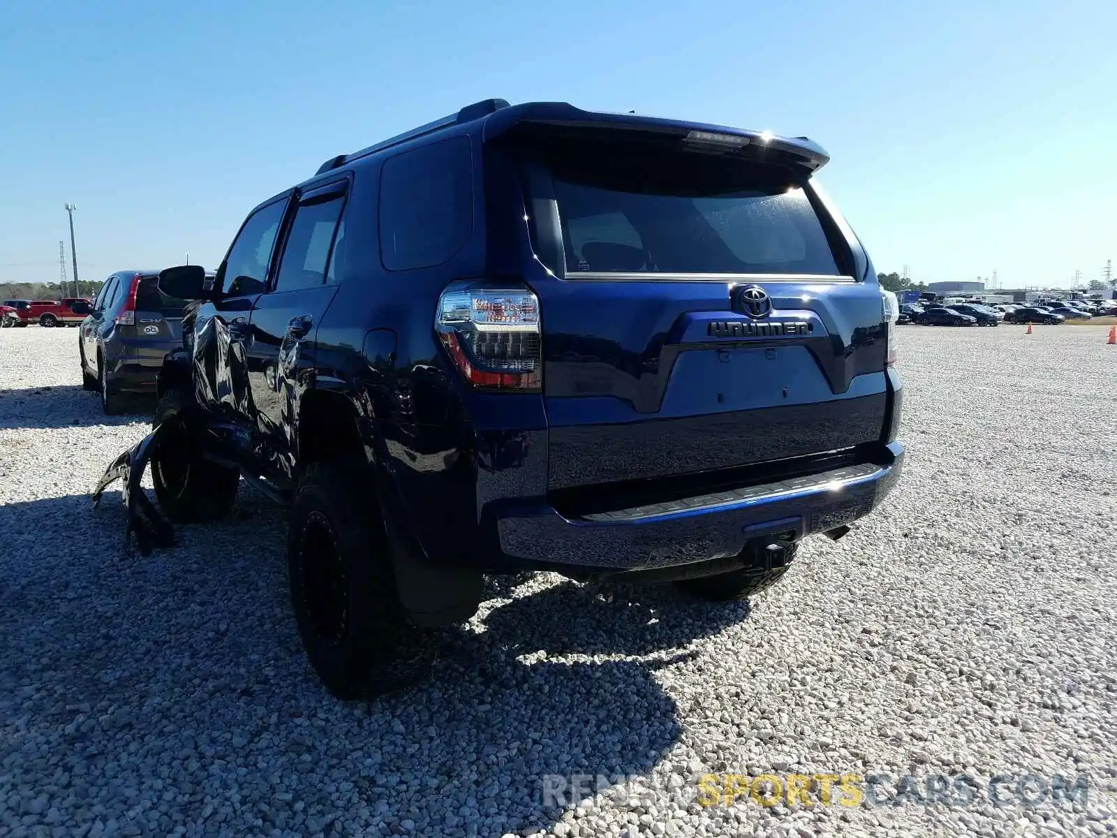 3 Фотография поврежденного автомобиля JTEZU5JR5K5210407 TOYOTA 4RUNNER 2019