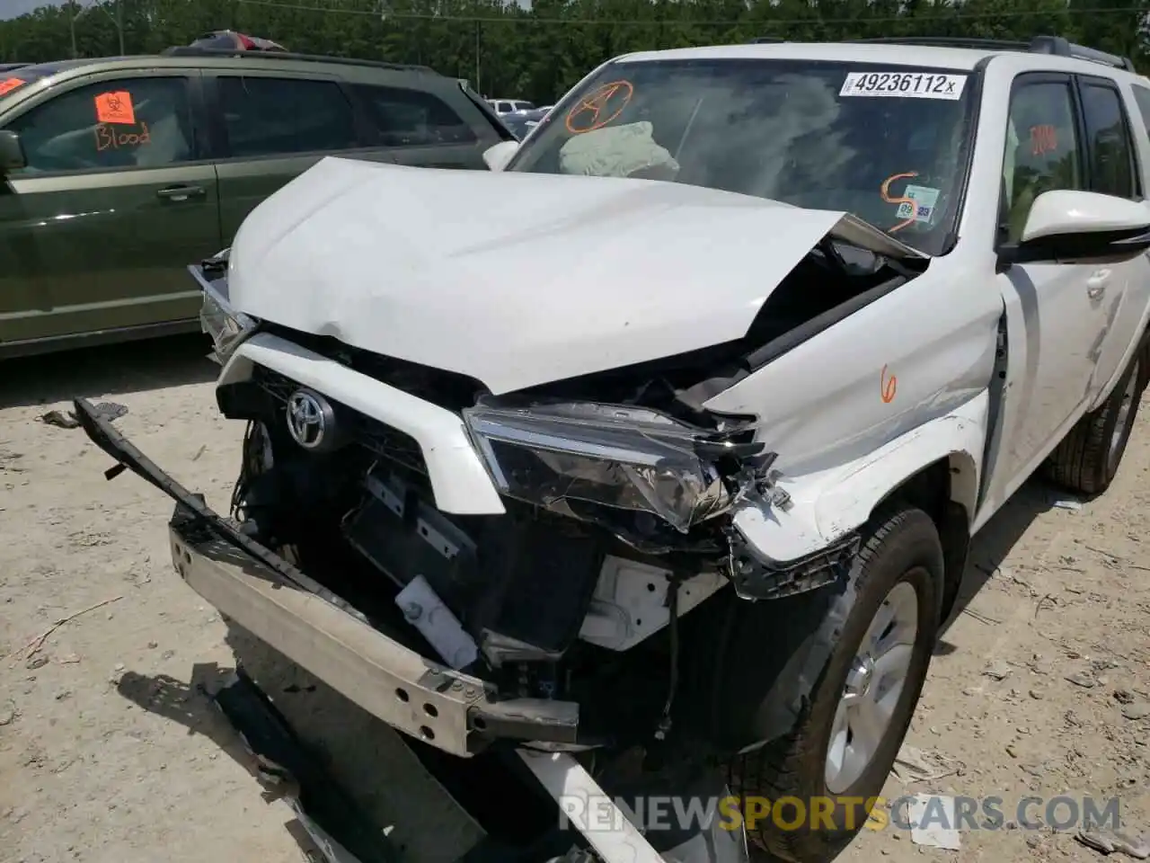 9 Photograph of a damaged car JTEZU5JR5K5210410 TOYOTA 4RUNNER 2019