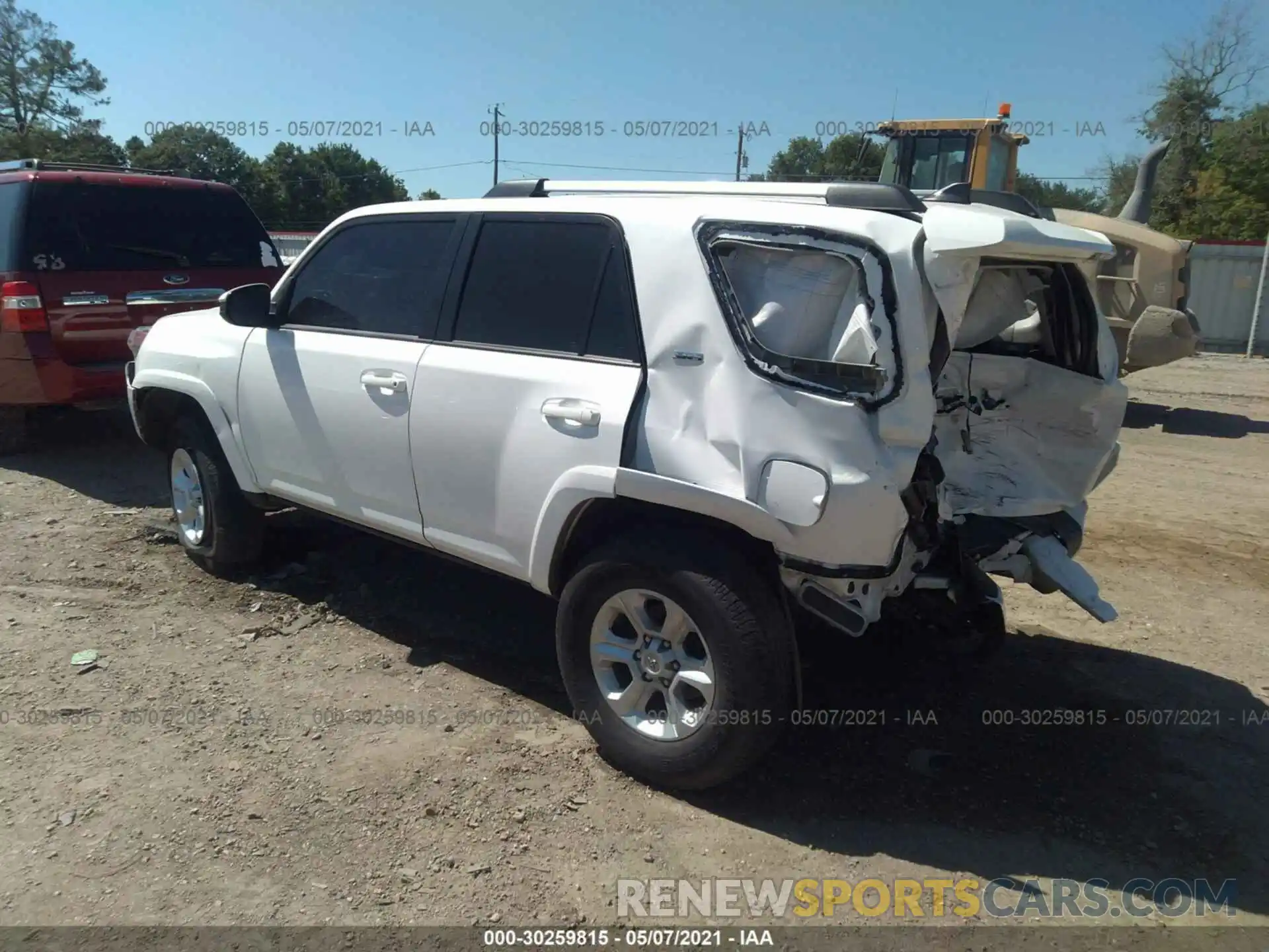 3 Photograph of a damaged car JTEZU5JR5K5211606 TOYOTA 4RUNNER 2019