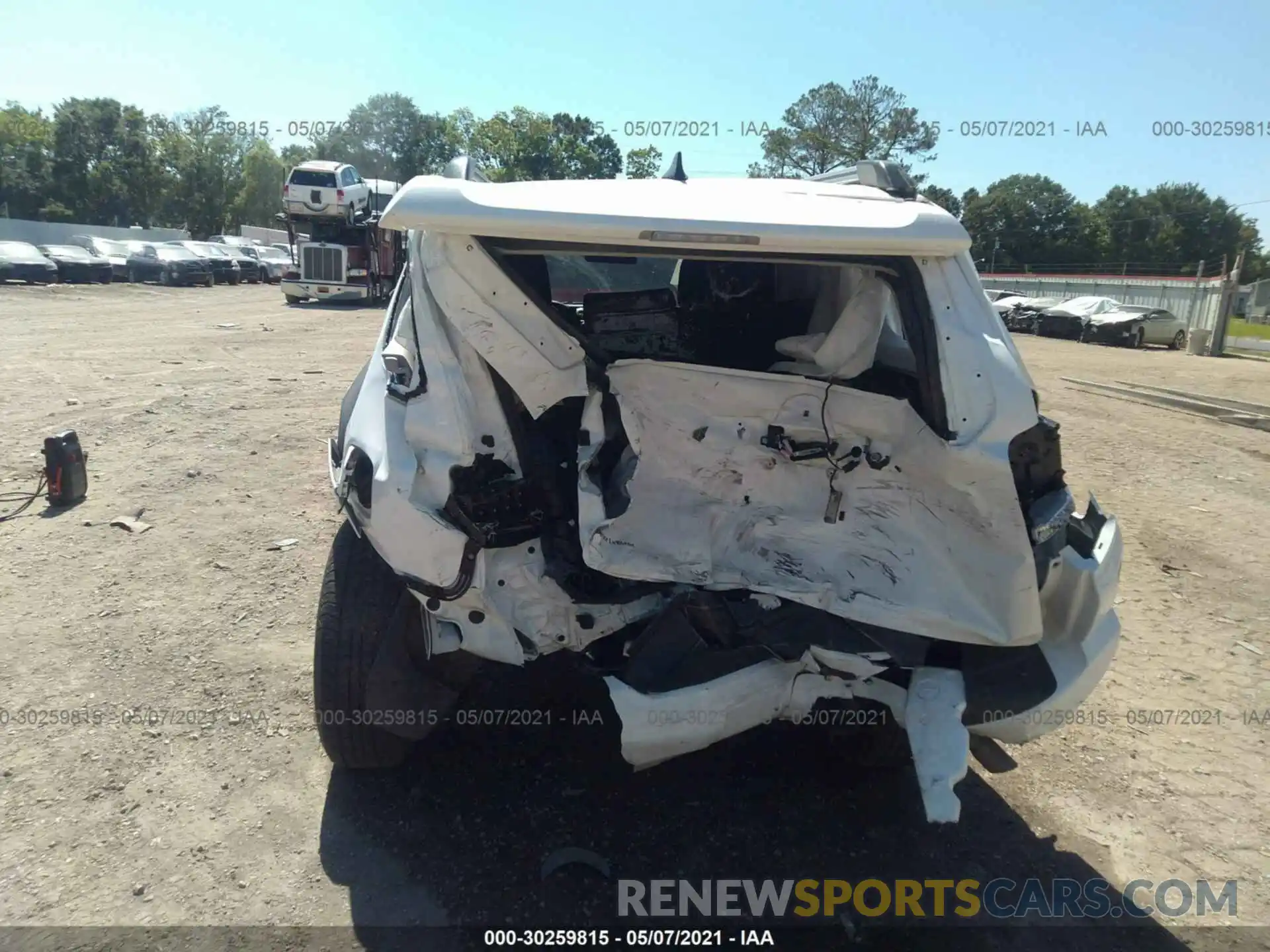 6 Photograph of a damaged car JTEZU5JR5K5211606 TOYOTA 4RUNNER 2019