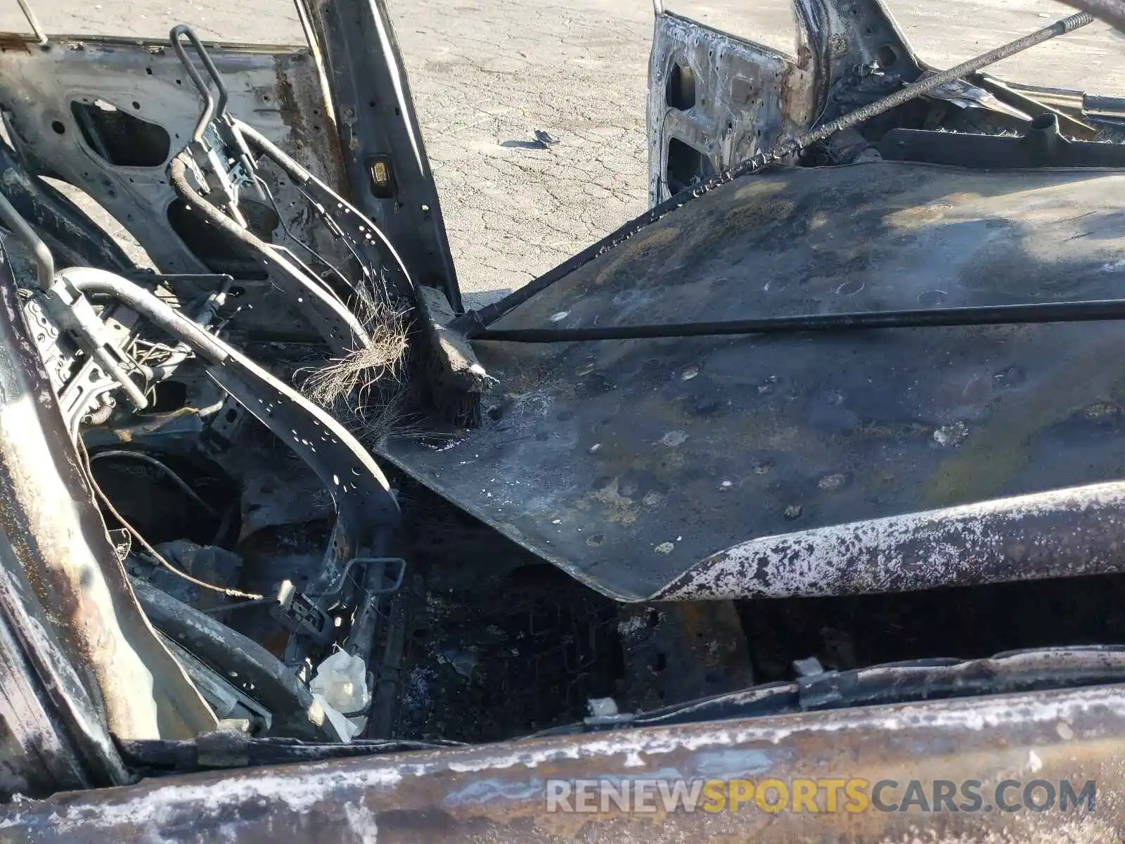 5 Photograph of a damaged car JTEZU5JR6K5193018 TOYOTA 4RUNNER 2019