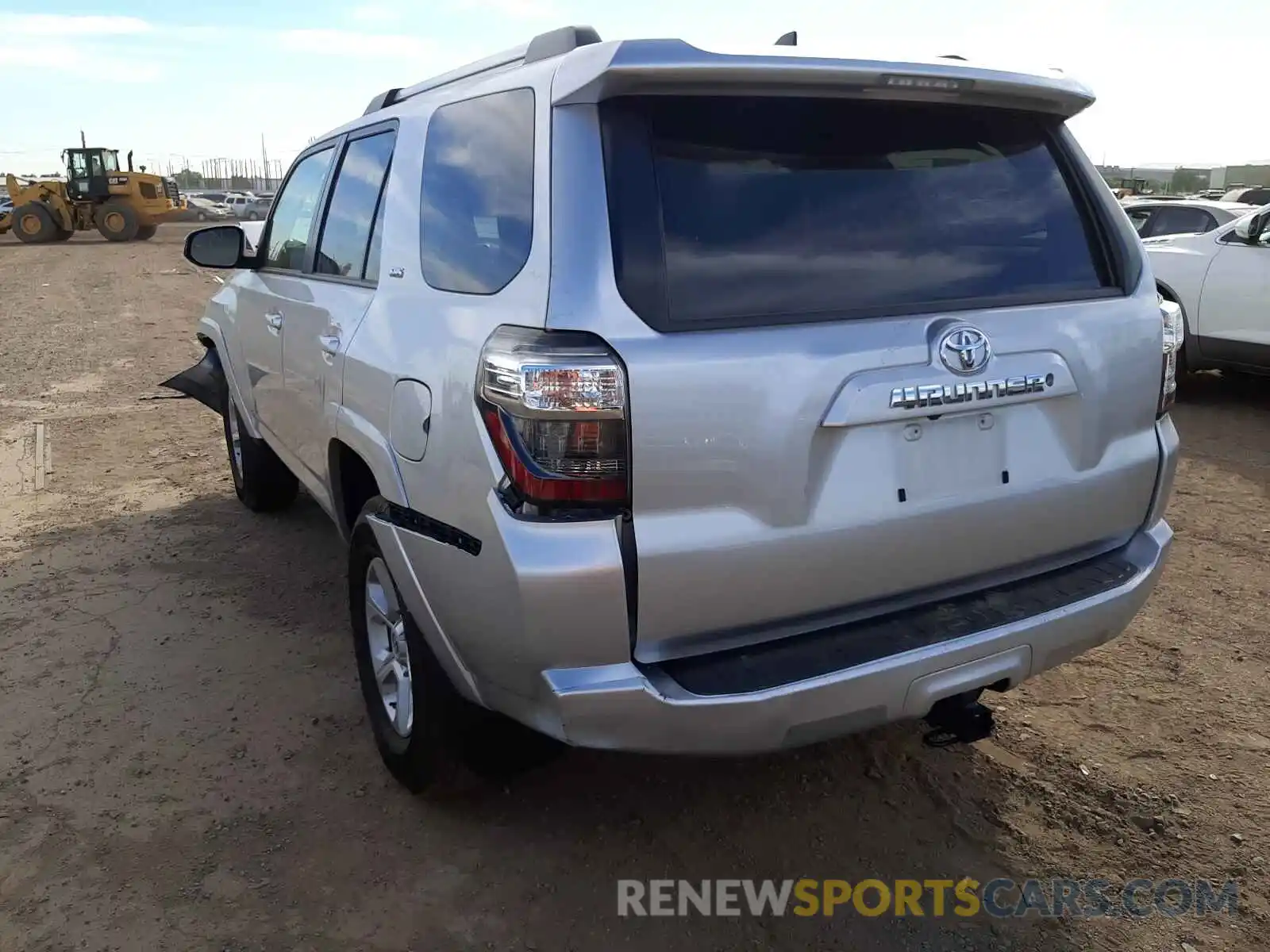 3 Photograph of a damaged car JTEZU5JR6K5193486 TOYOTA 4RUNNER 2019