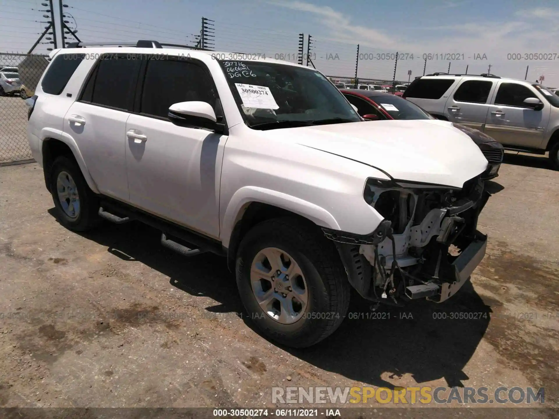 1 Photograph of a damaged car JTEZU5JR6K5193682 TOYOTA 4RUNNER 2019