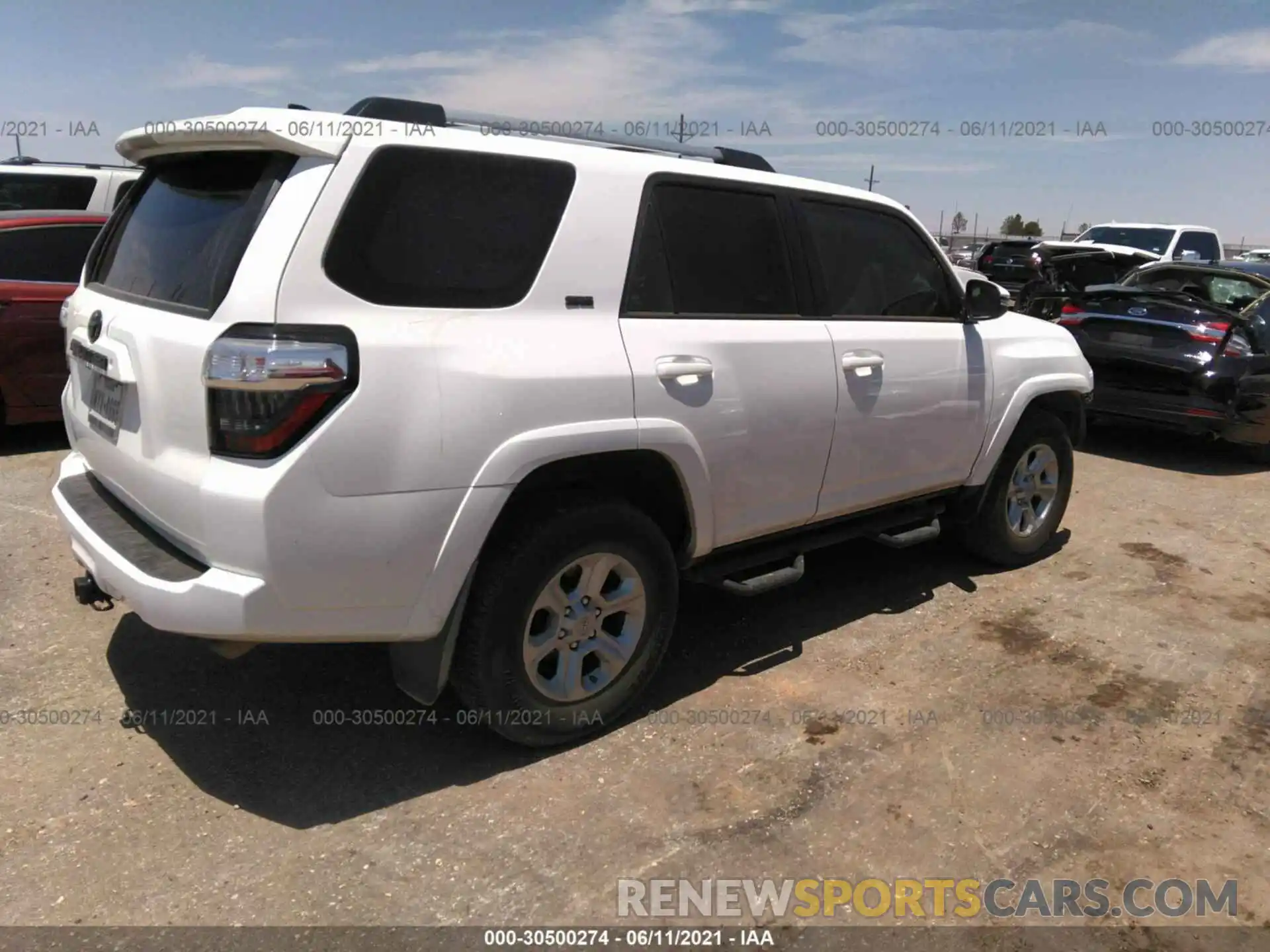 4 Фотография поврежденного автомобиля JTEZU5JR6K5193682 TOYOTA 4RUNNER 2019