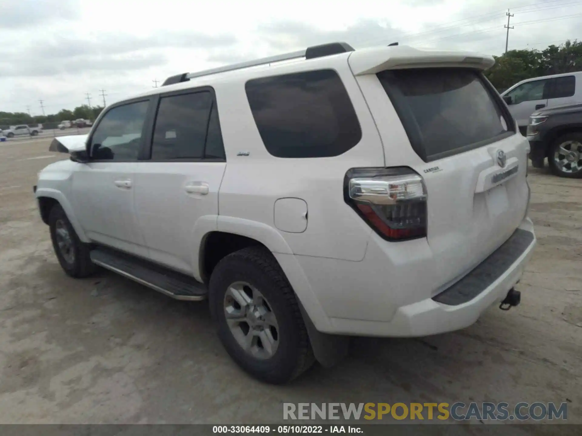 3 Фотография поврежденного автомобиля JTEZU5JR6K5194363 TOYOTA 4RUNNER 2019