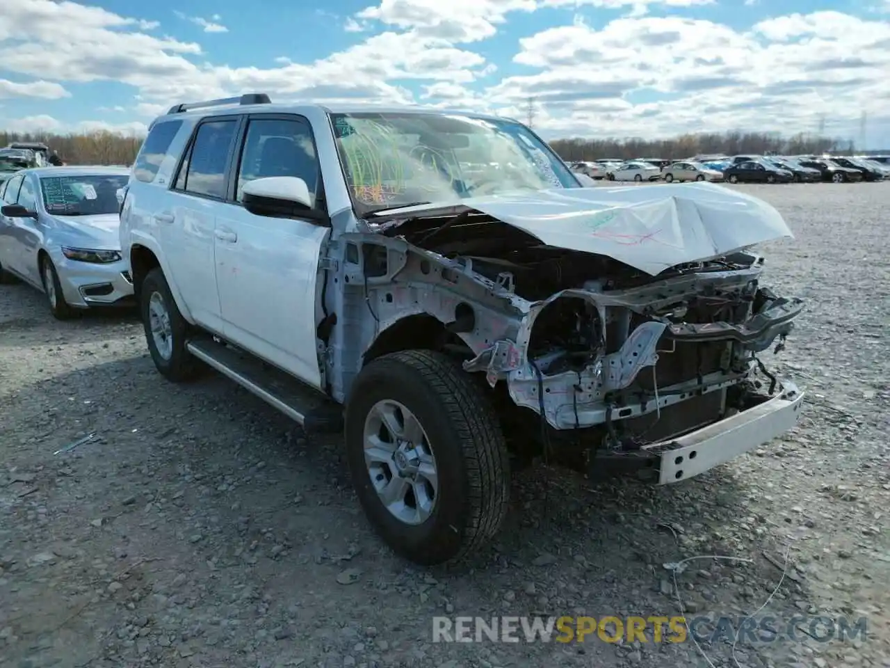 1 Photograph of a damaged car JTEZU5JR6K5194637 TOYOTA 4RUNNER 2019