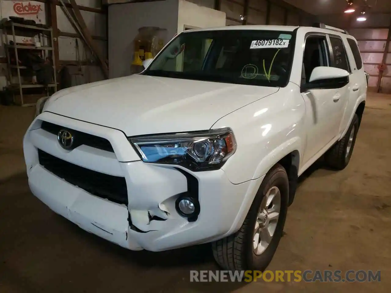 2 Photograph of a damaged car JTEZU5JR6K5196615 TOYOTA 4RUNNER 2019