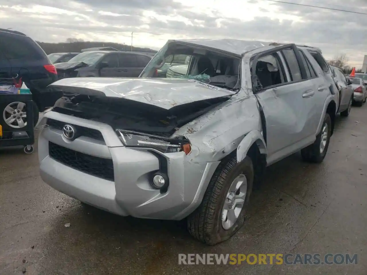 2 Photograph of a damaged car JTEZU5JR6K5199109 TOYOTA 4RUNNER 2019