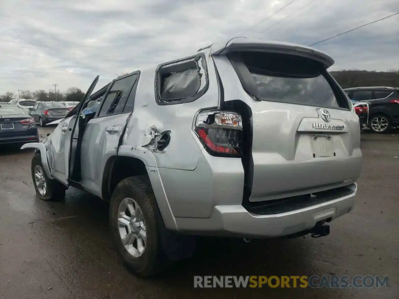 3 Photograph of a damaged car JTEZU5JR6K5199109 TOYOTA 4RUNNER 2019