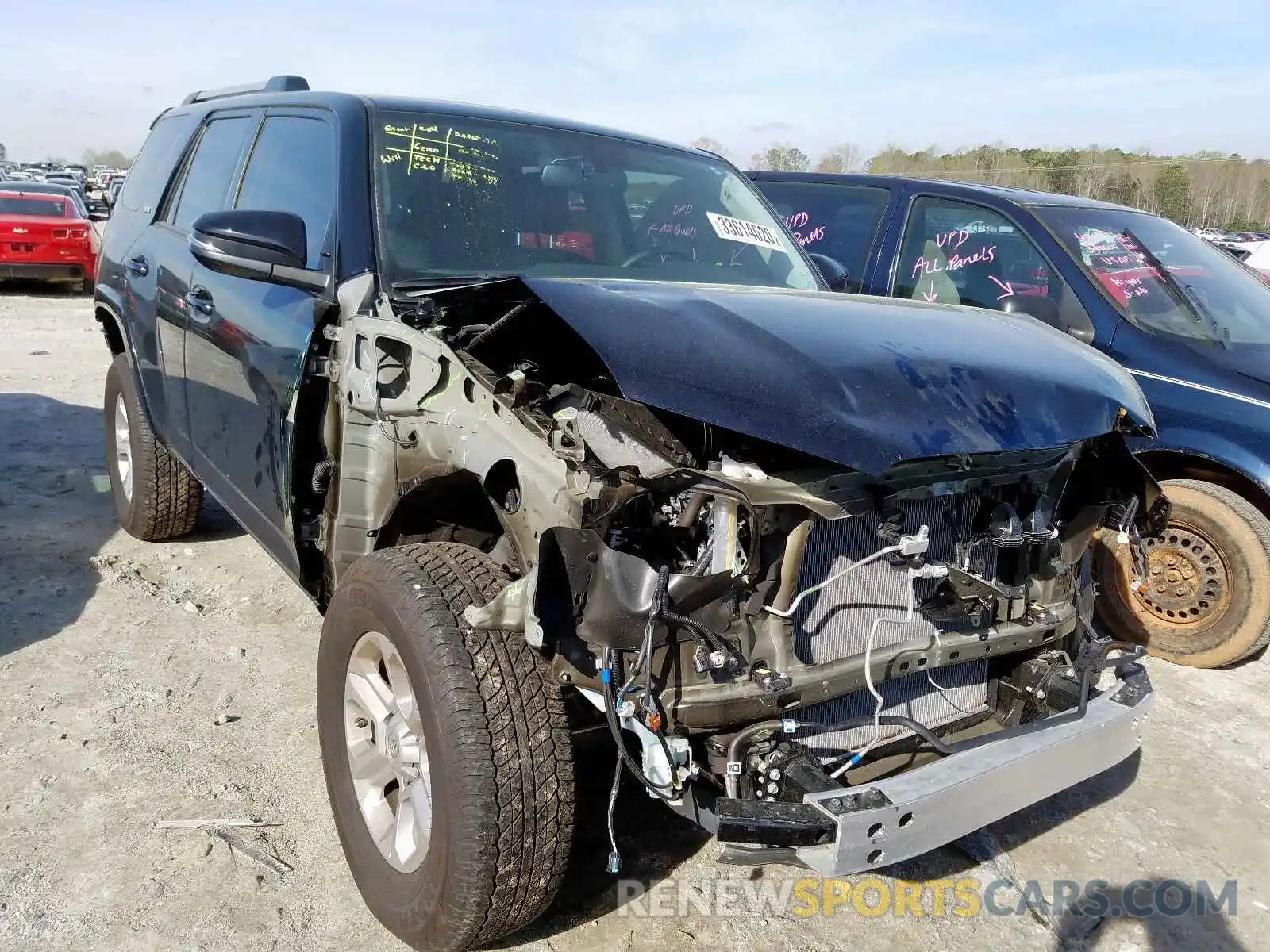 1 Photograph of a damaged car JTEZU5JR6K5200422 TOYOTA 4RUNNER 2019