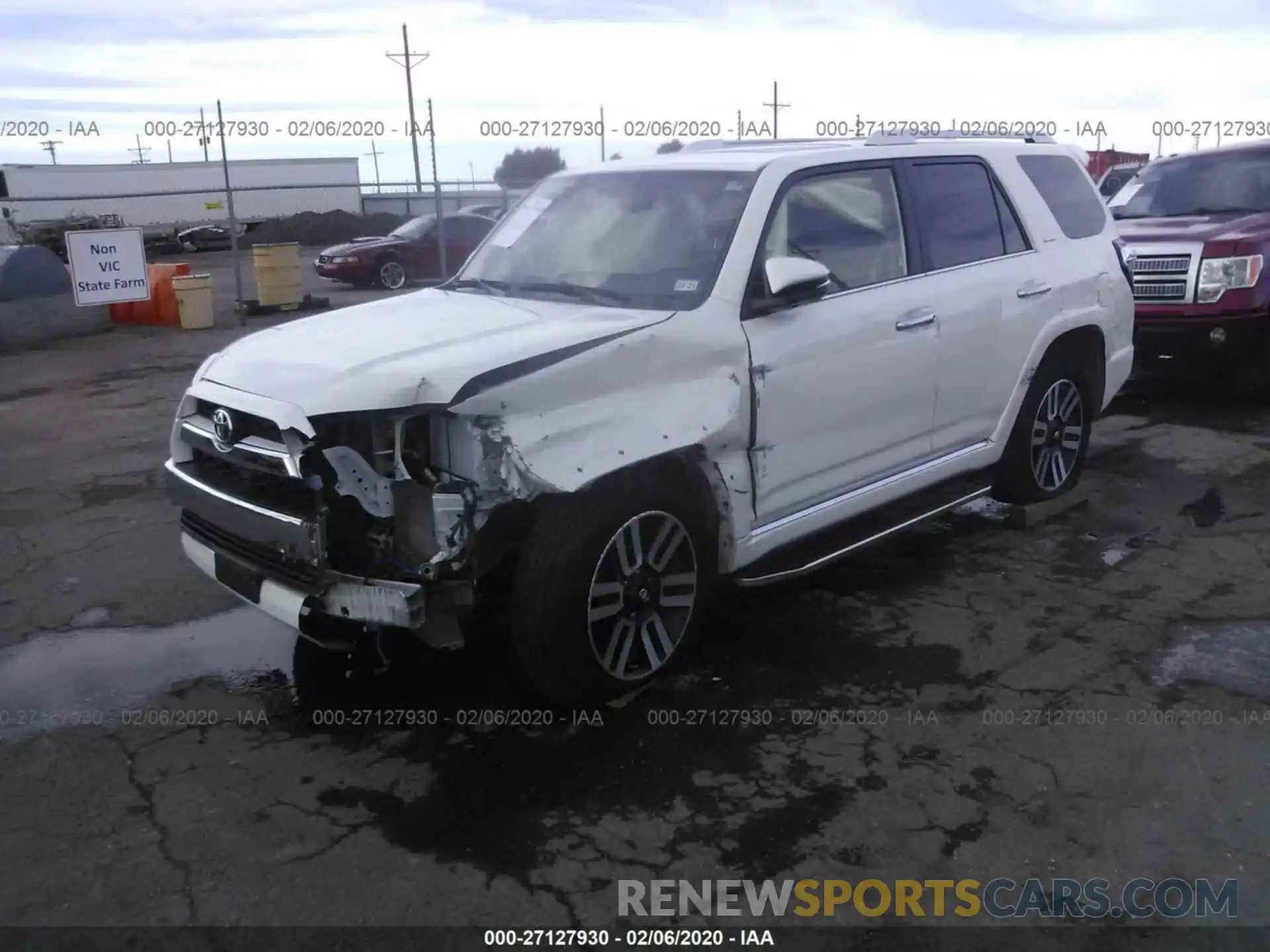 2 Photograph of a damaged car JTEZU5JR6K5201294 TOYOTA 4RUNNER 2019