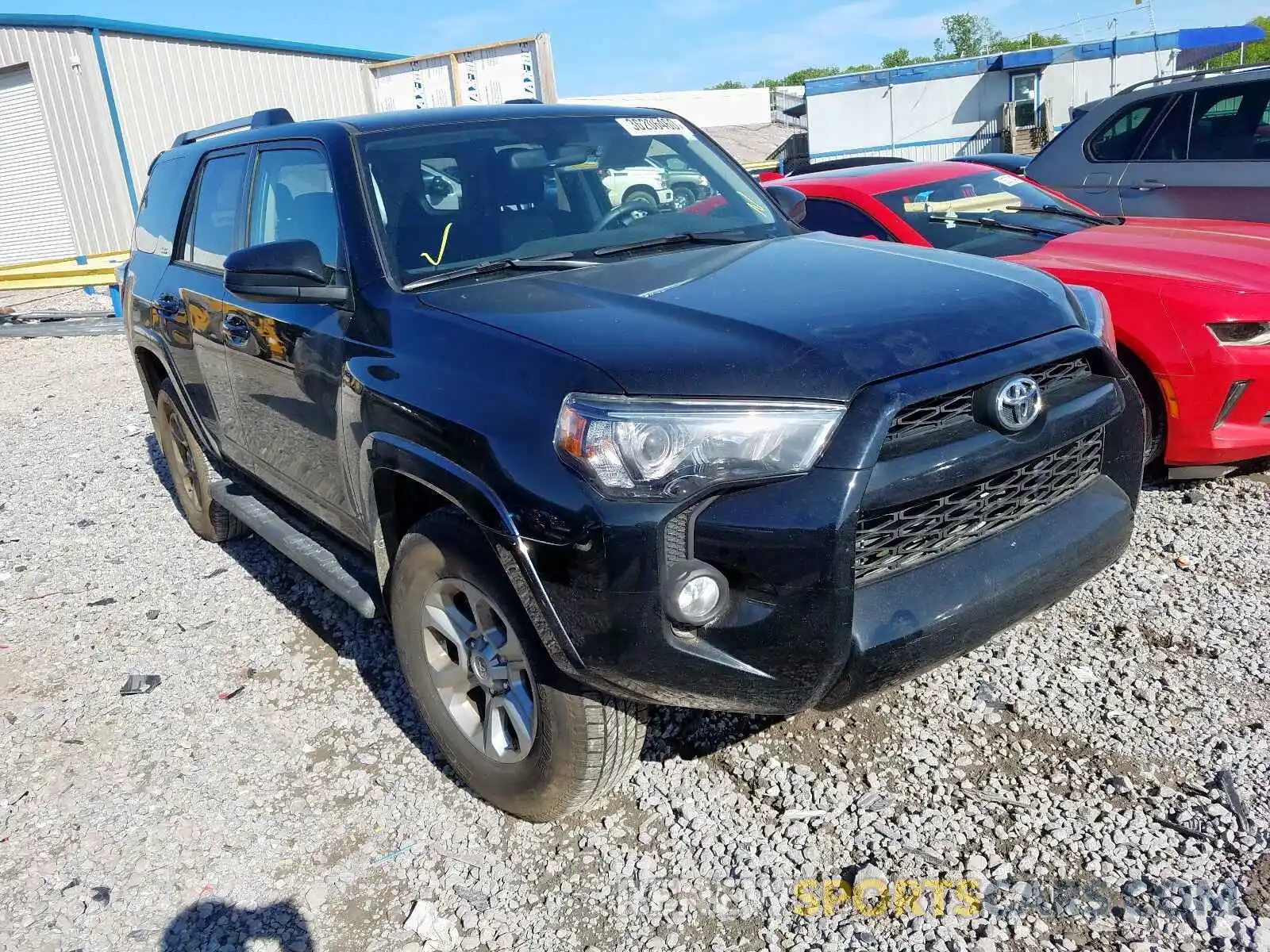 1 Photograph of a damaged car JTEZU5JR6K5207354 TOYOTA 4RUNNER 2019