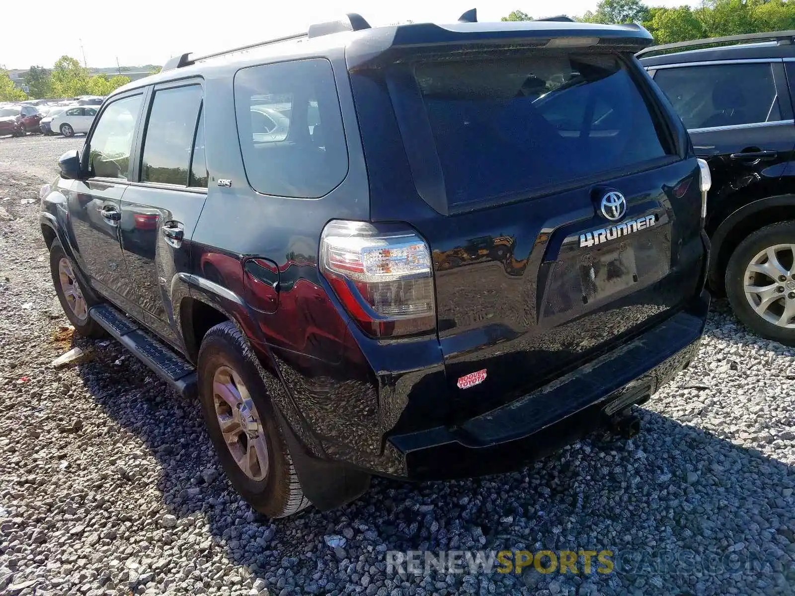 3 Photograph of a damaged car JTEZU5JR6K5207354 TOYOTA 4RUNNER 2019