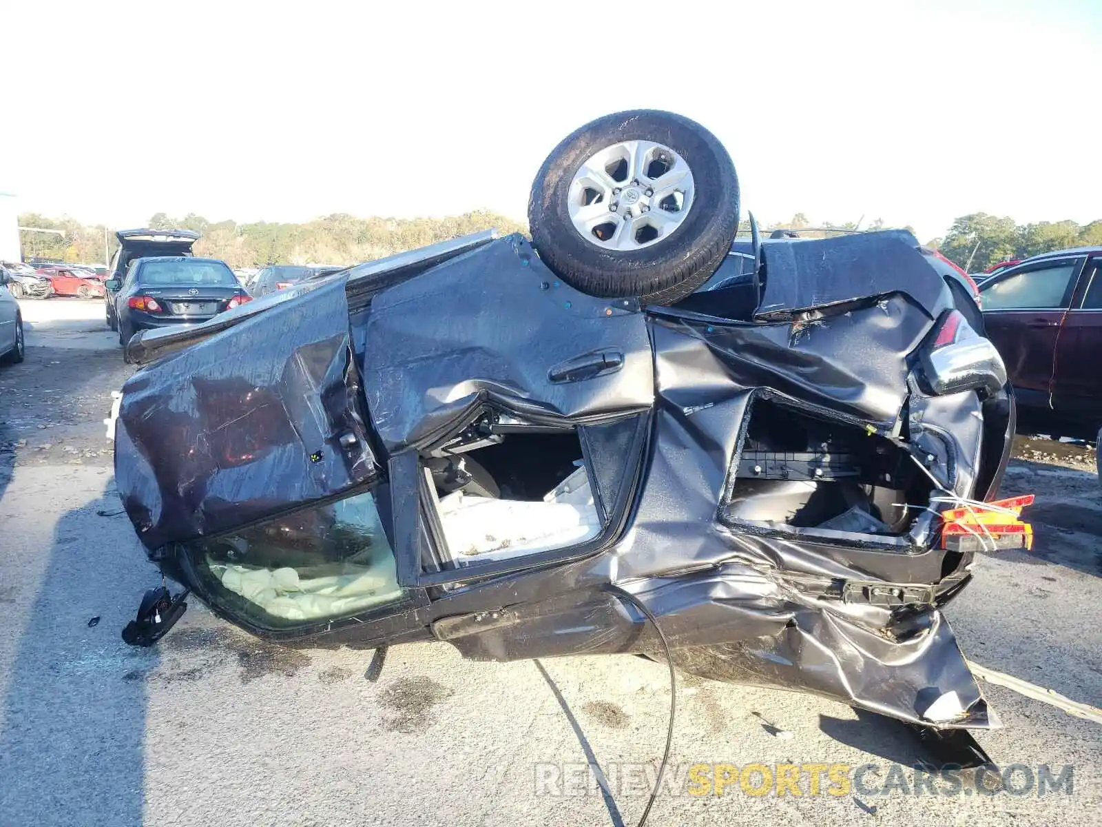 3 Photograph of a damaged car JTEZU5JR6K5209427 TOYOTA 4RUNNER 2019