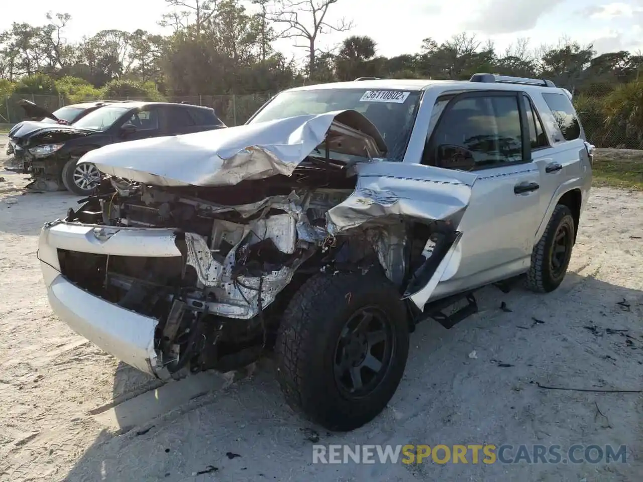 2 Photograph of a damaged car JTEZU5JR6K5209900 TOYOTA 4RUNNER 2019