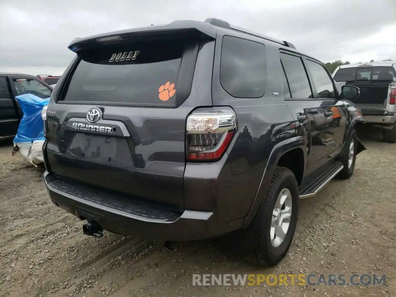 4 Фотография поврежденного автомобиля JTEZU5JR6K5211176 TOYOTA 4RUNNER 2019