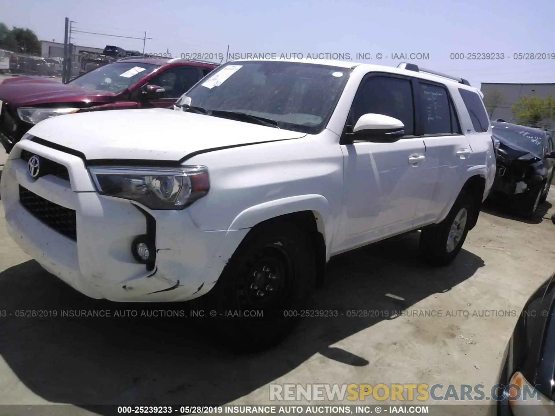 2 Photograph of a damaged car JTEZU5JR7K5192248 TOYOTA 4RUNNER 2019