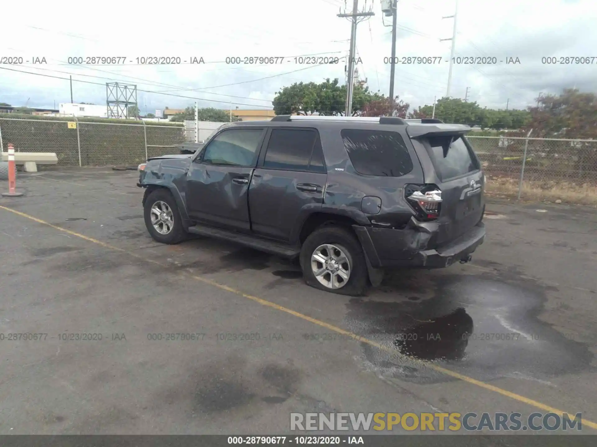 3 Photograph of a damaged car JTEZU5JR7K5192640 TOYOTA 4RUNNER 2019