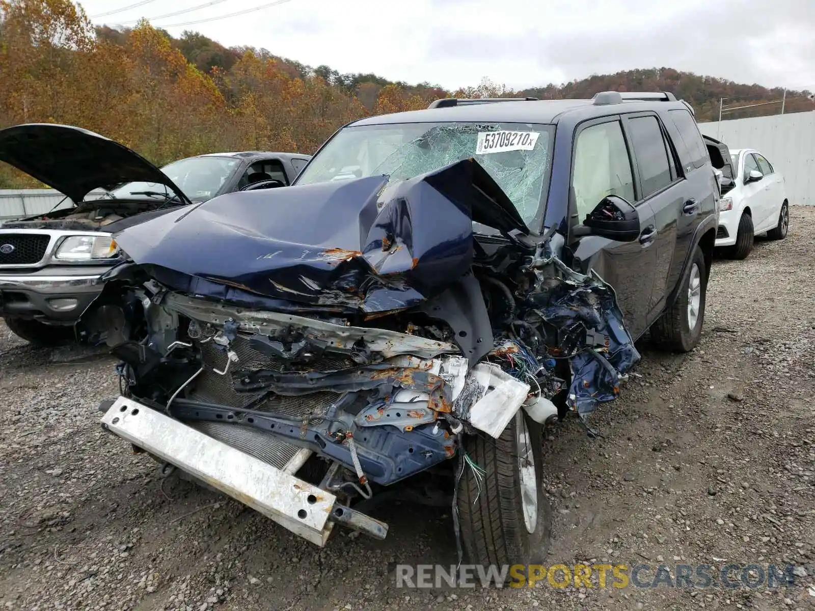 2 Photograph of a damaged car JTEZU5JR7K5192718 TOYOTA 4RUNNER 2019