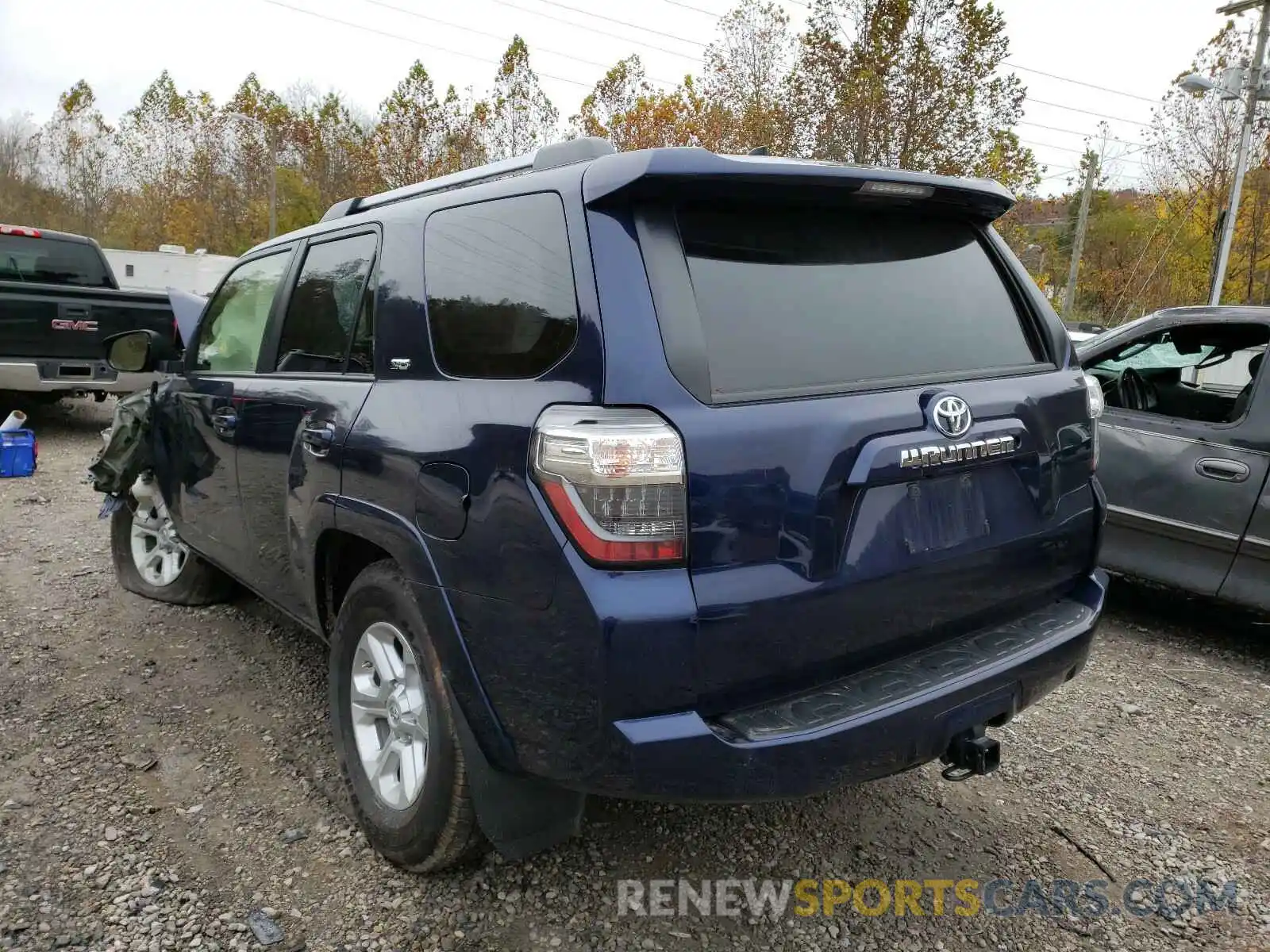 3 Photograph of a damaged car JTEZU5JR7K5192718 TOYOTA 4RUNNER 2019