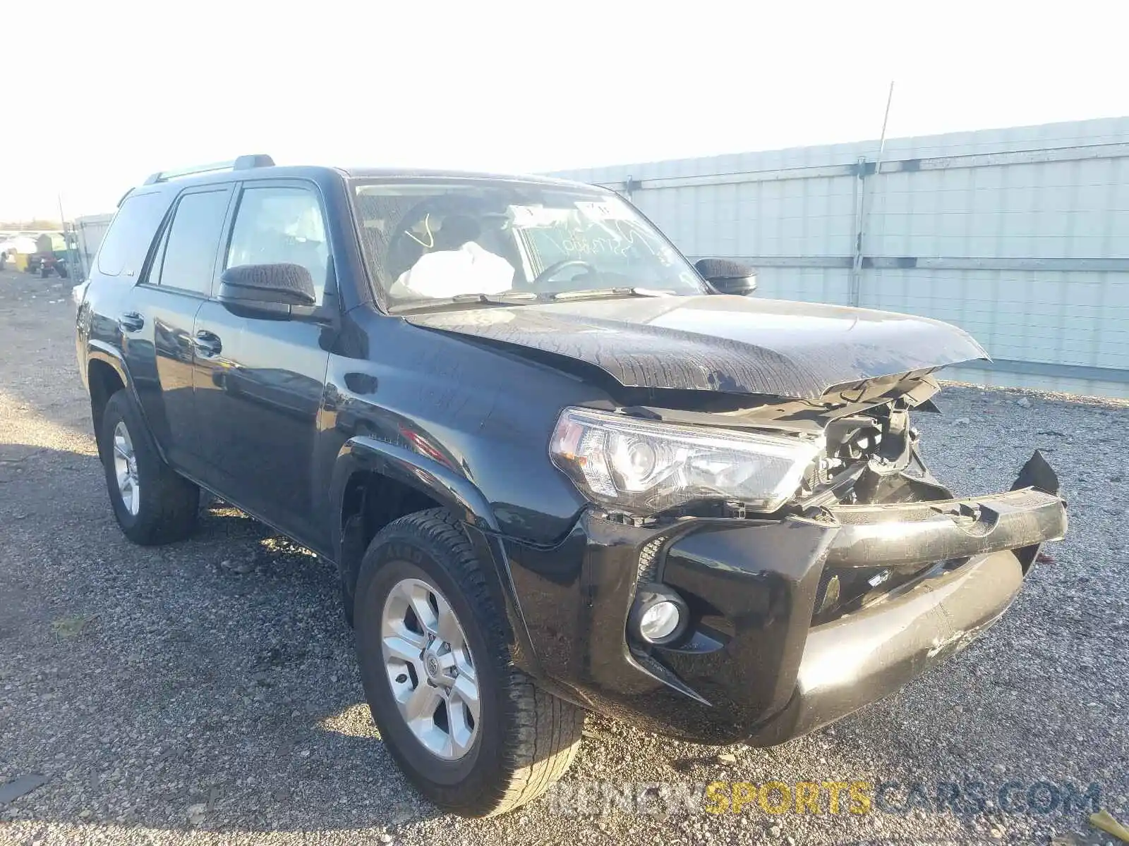 1 Photograph of a damaged car JTEZU5JR7K5193738 TOYOTA 4RUNNER 2019