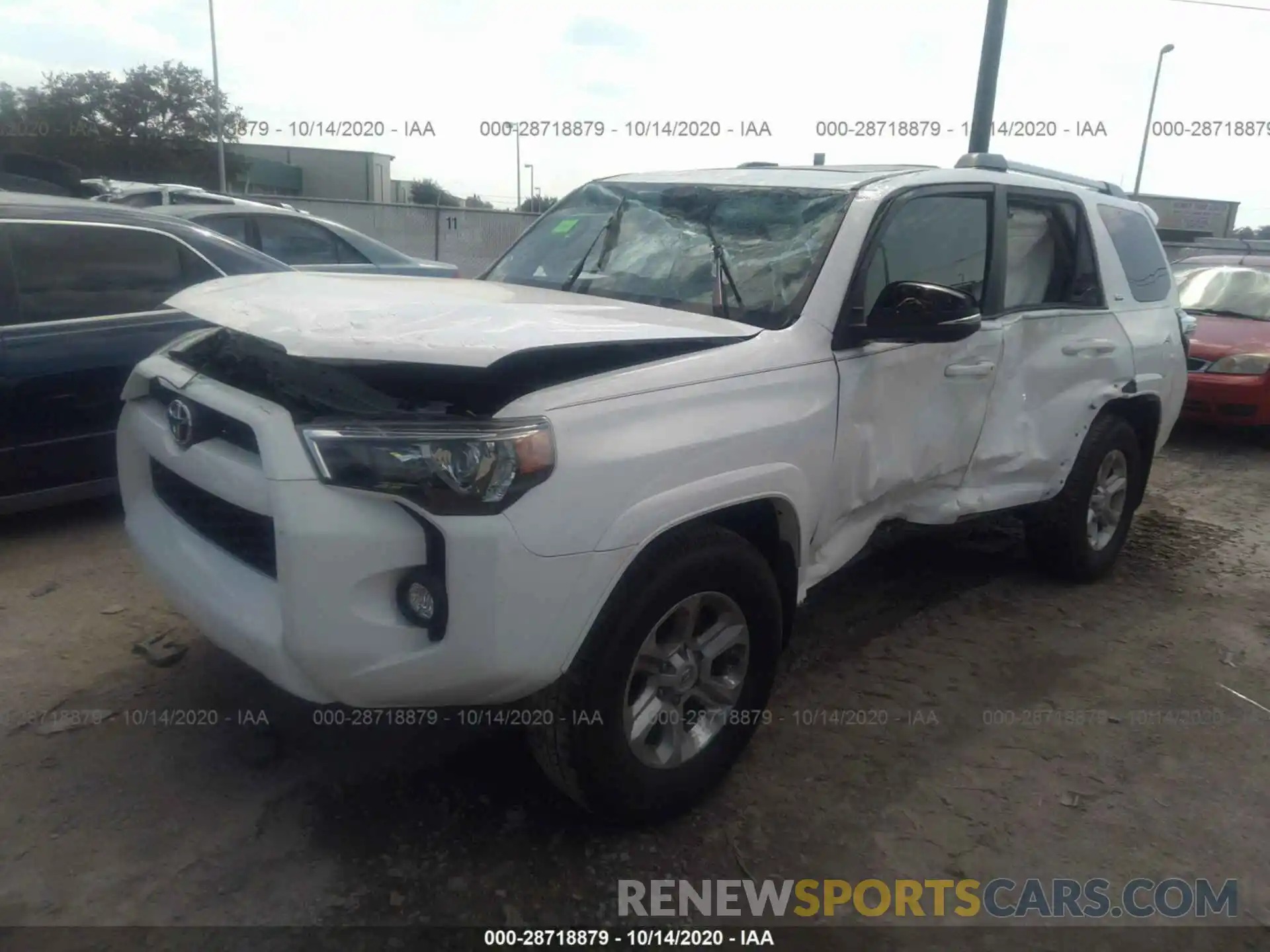 2 Photograph of a damaged car JTEZU5JR7K5198647 TOYOTA 4RUNNER 2019