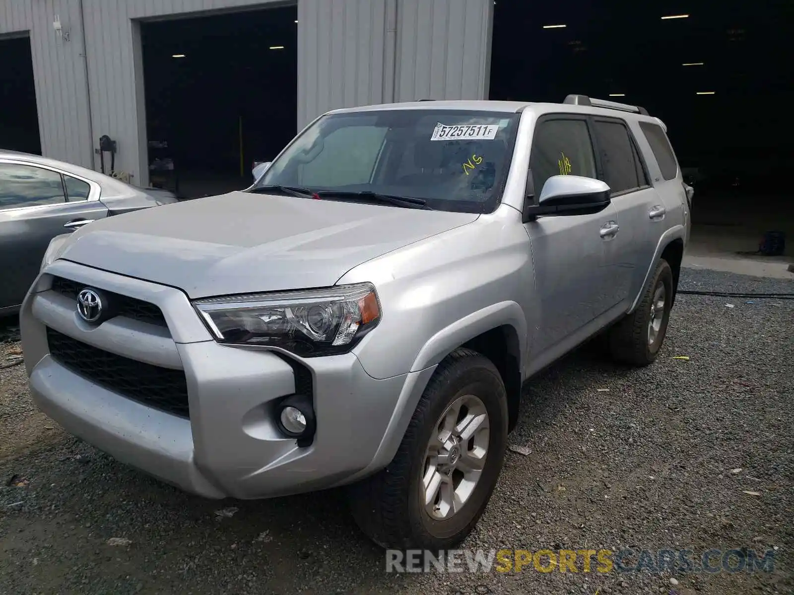 2 Photograph of a damaged car JTEZU5JR7K5198941 TOYOTA 4RUNNER 2019