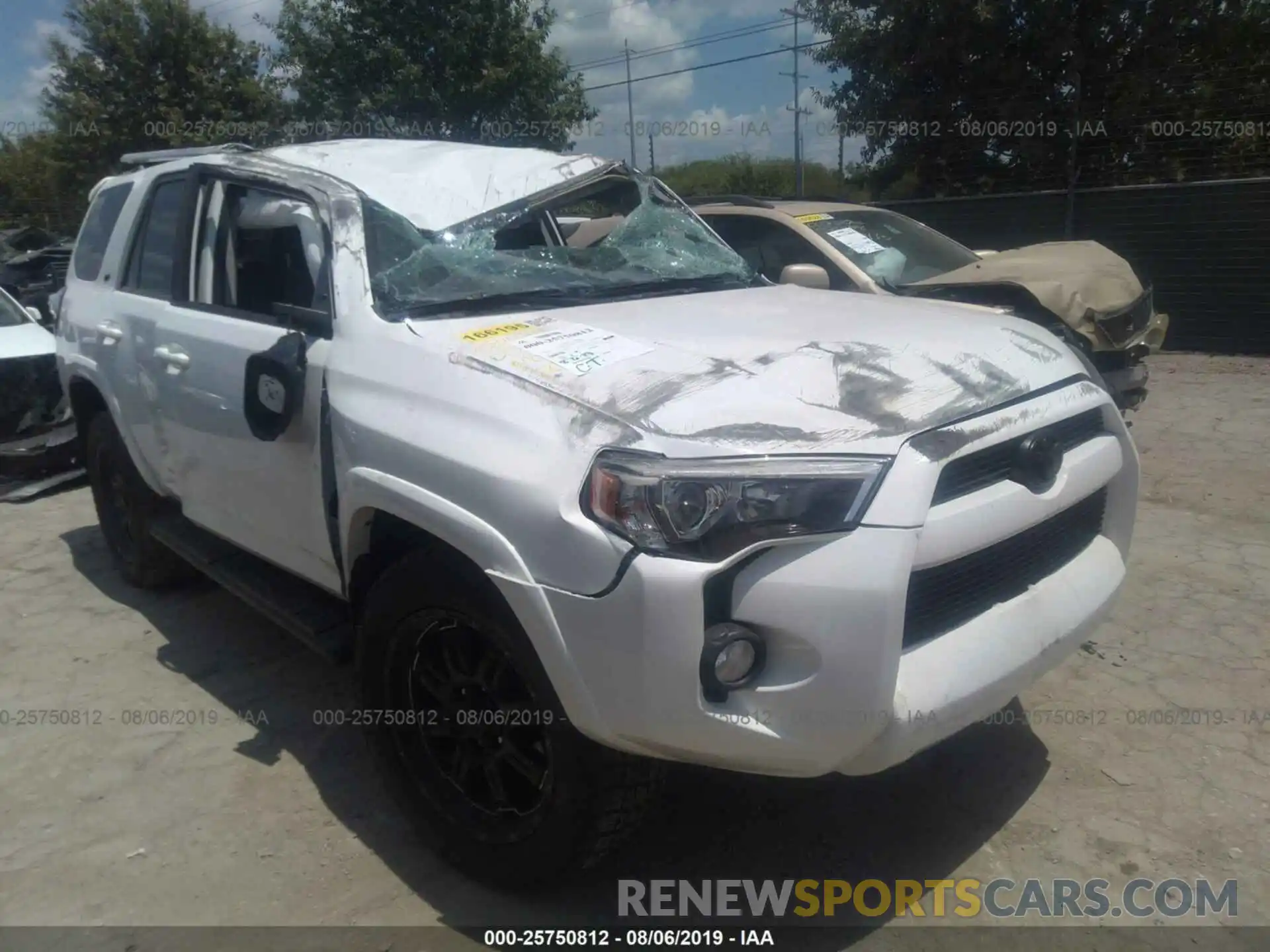 1 Photograph of a damaged car JTEZU5JR7K5202079 TOYOTA 4RUNNER 2019