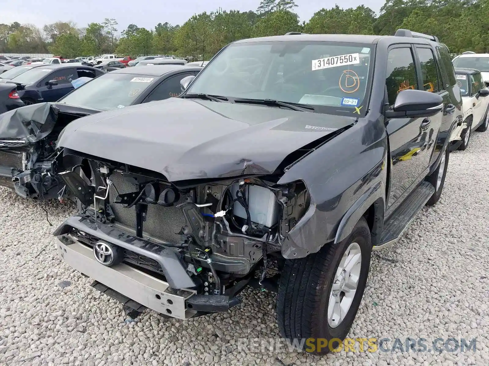 2 Photograph of a damaged car JTEZU5JR7K5203328 TOYOTA 4RUNNER 2019