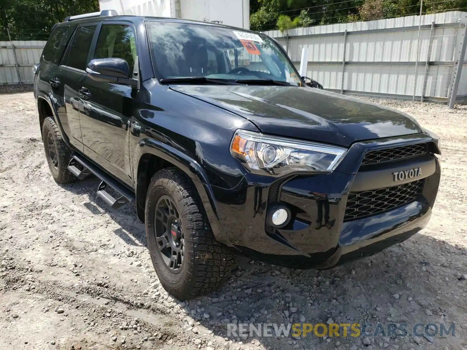 1 Photograph of a damaged car JTEZU5JR7K5203393 TOYOTA 4RUNNER 2019