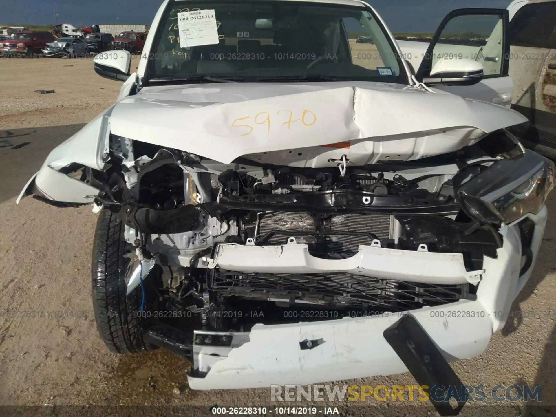 6 Photograph of a damaged car JTEZU5JR7K5205970 TOYOTA 4RUNNER 2019