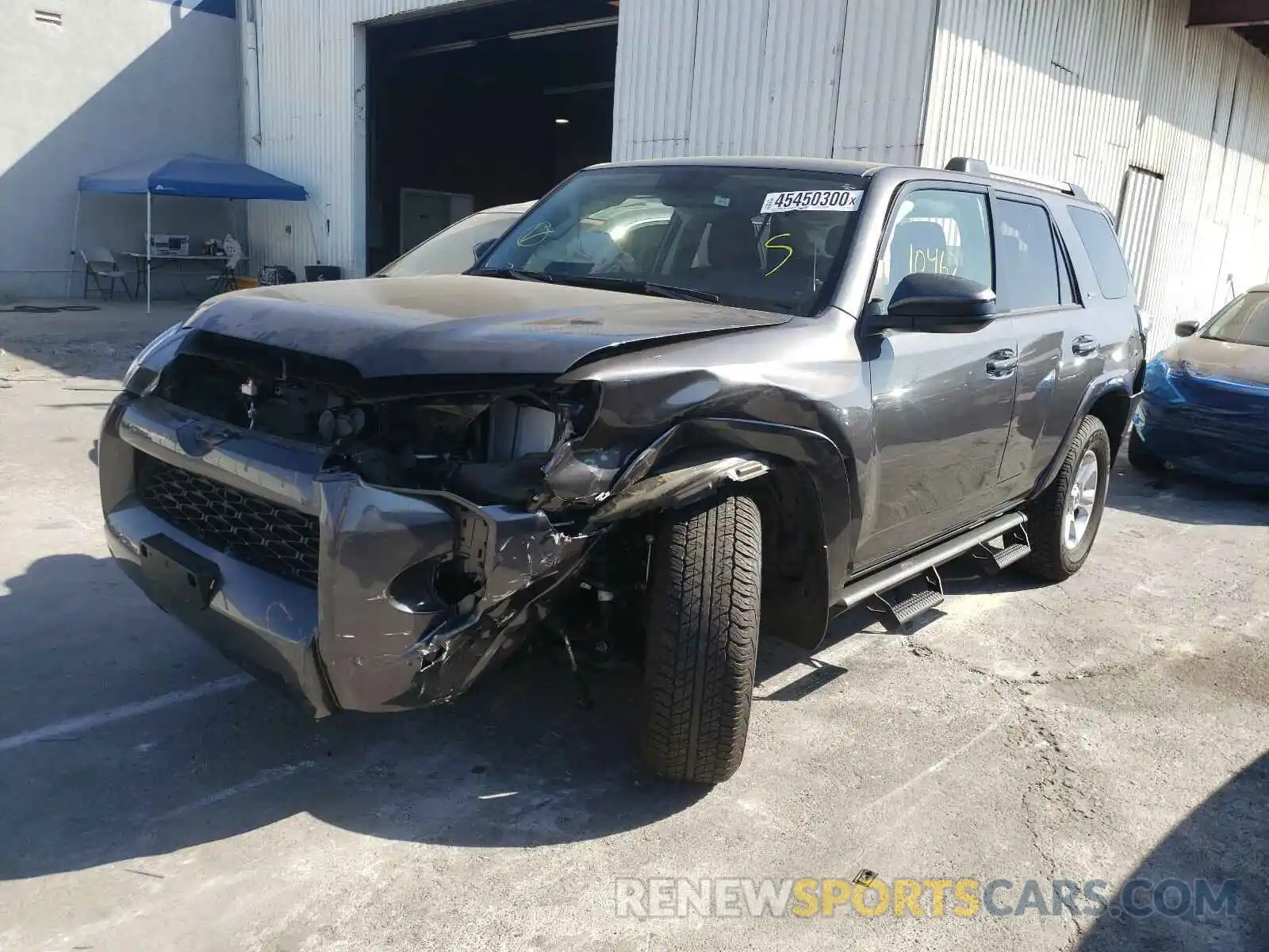 2 Photograph of a damaged car JTEZU5JR7K5207248 TOYOTA 4RUNNER 2019