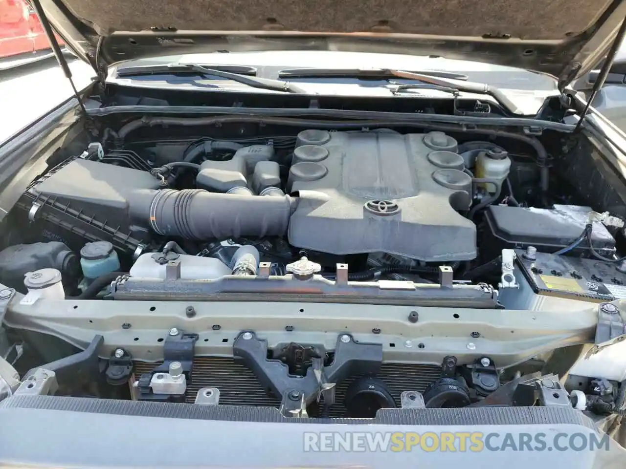 7 Photograph of a damaged car JTEZU5JR7K5212045 TOYOTA 4RUNNER 2019