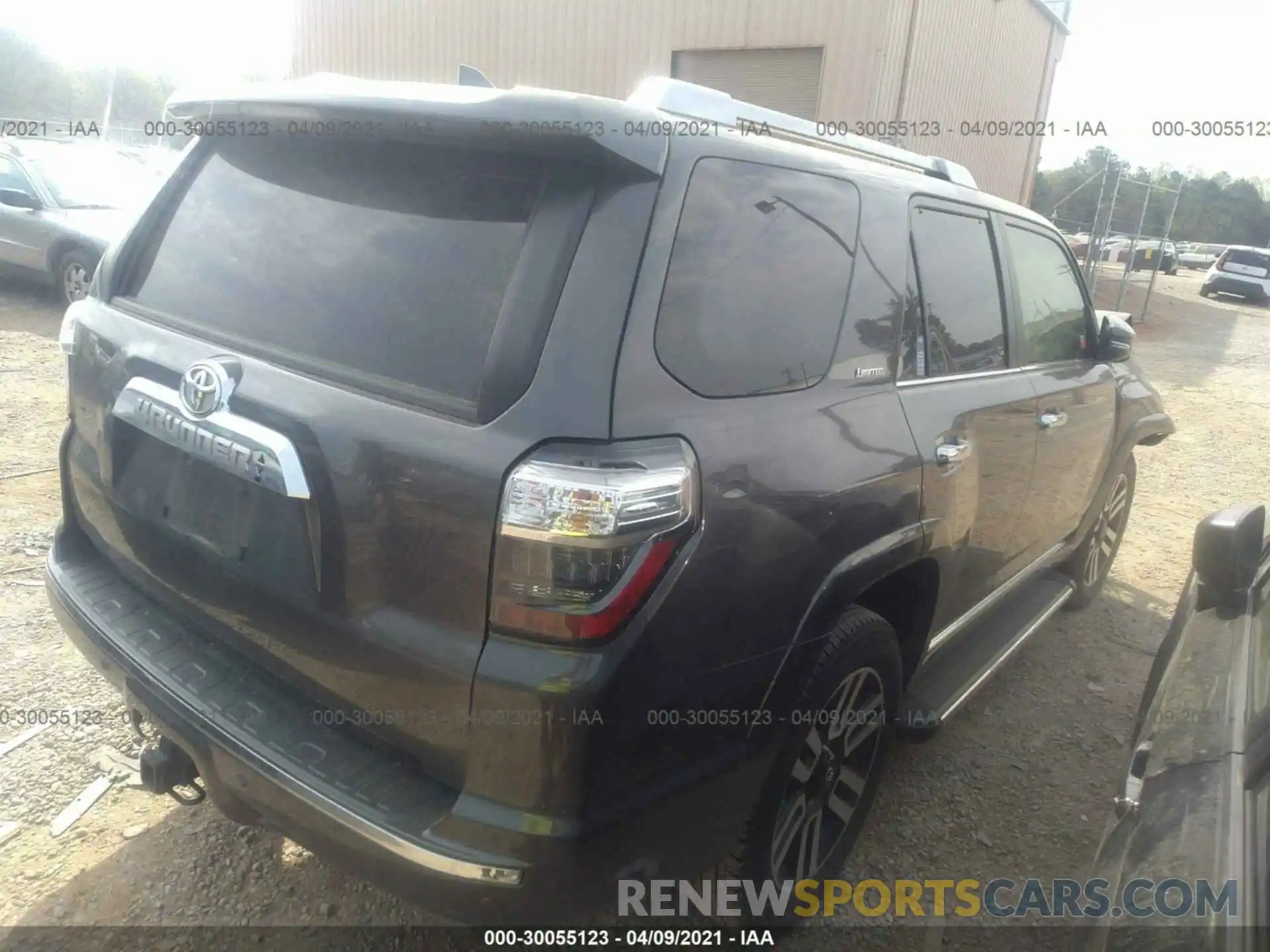 4 Photograph of a damaged car JTEZU5JR8K5191979 TOYOTA 4RUNNER 2019