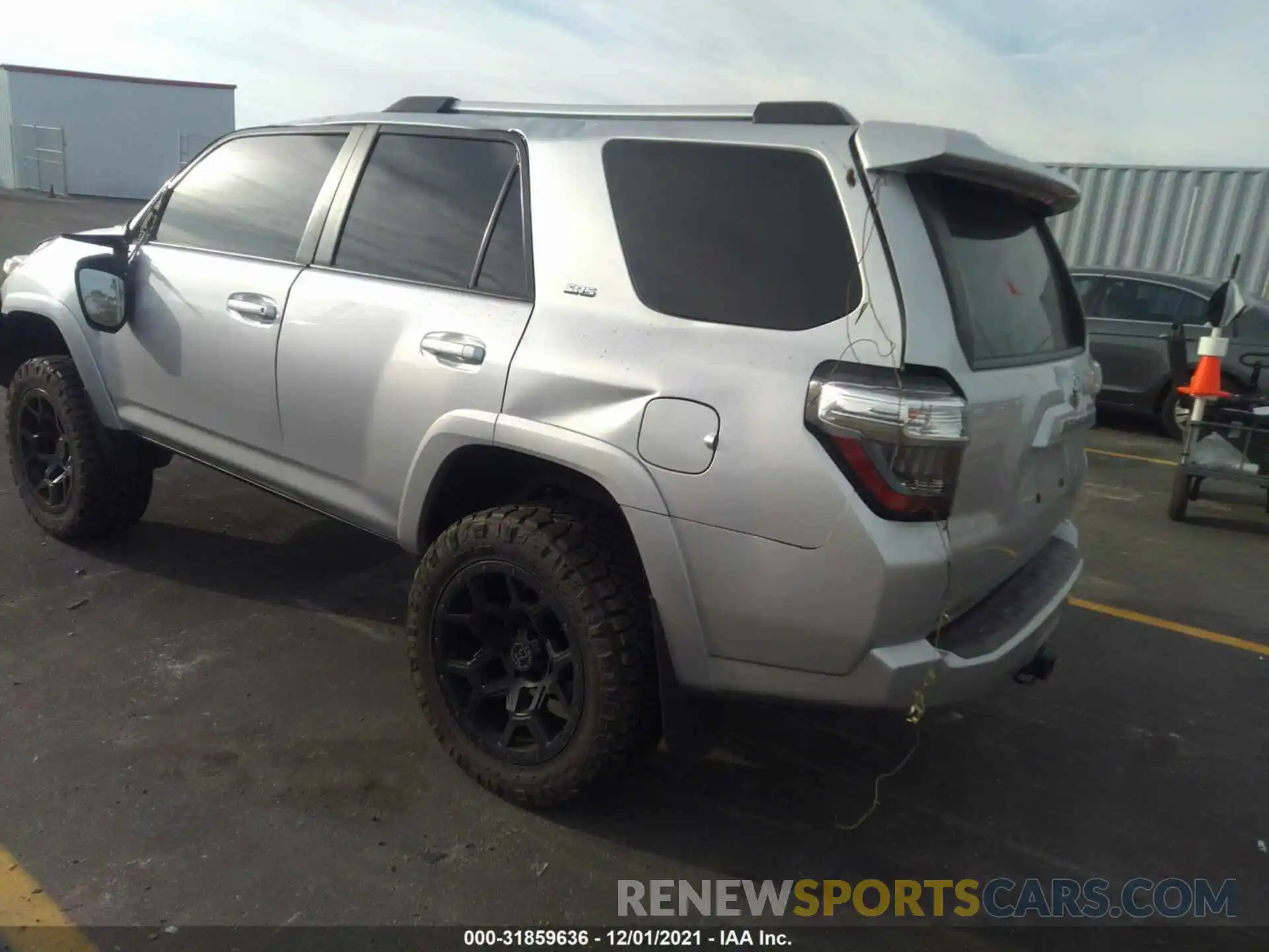 3 Фотография поврежденного автомобиля JTEZU5JR8K5193764 TOYOTA 4RUNNER 2019