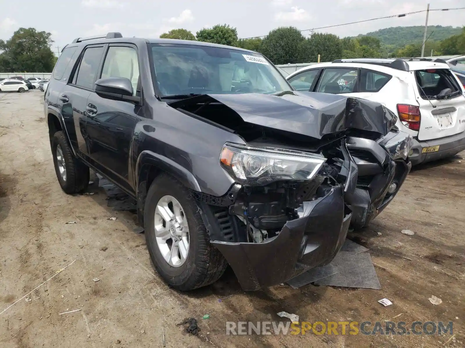 1 Photograph of a damaged car JTEZU5JR8K5197491 TOYOTA 4RUNNER 2019