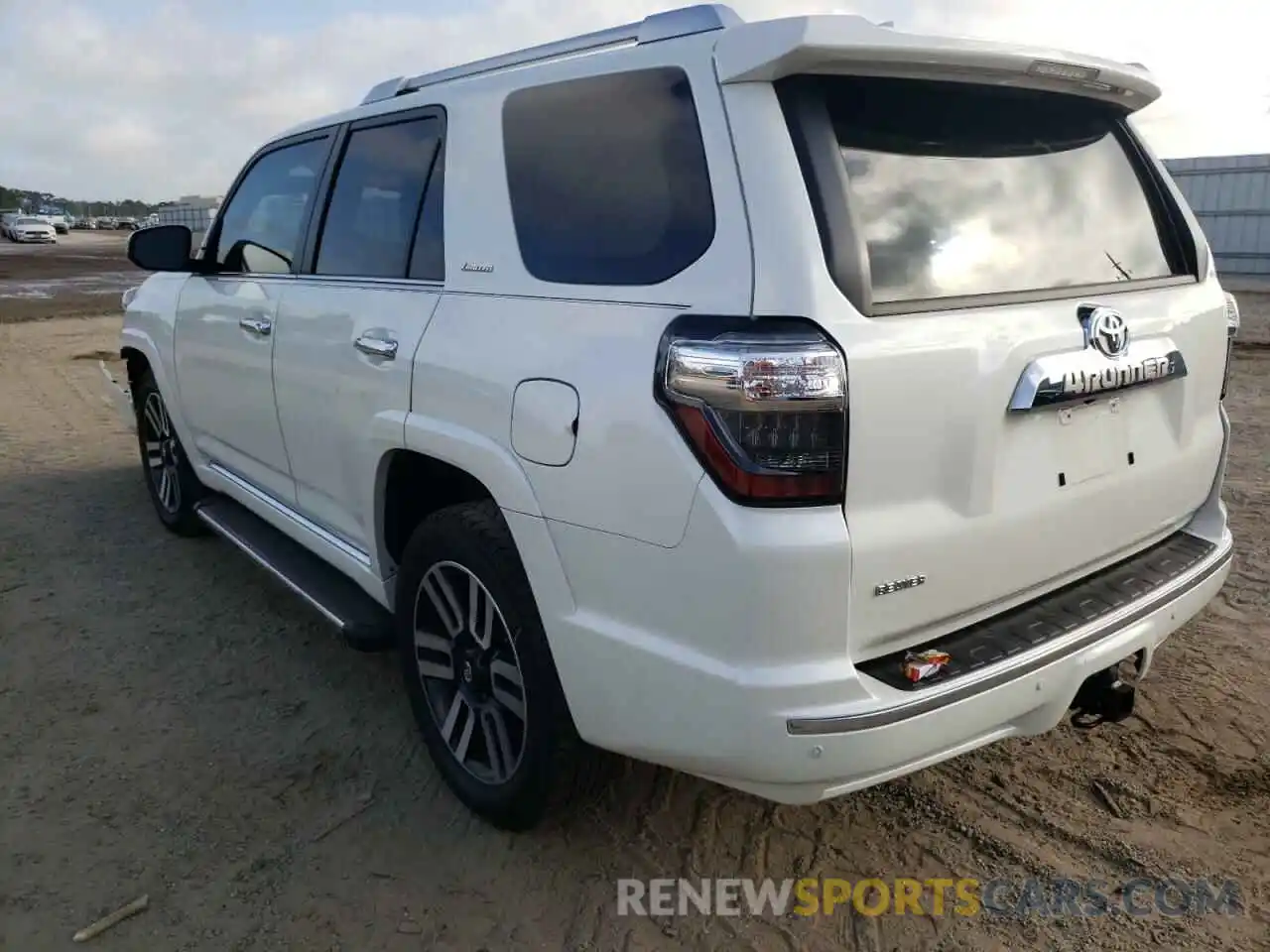 3 Photograph of a damaged car JTEZU5JR8K5200096 TOYOTA 4RUNNER 2019