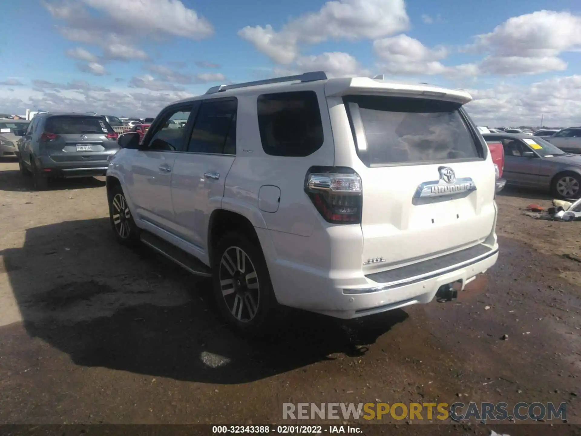 3 Photograph of a damaged car JTEZU5JR8K5200289 TOYOTA 4RUNNER 2019