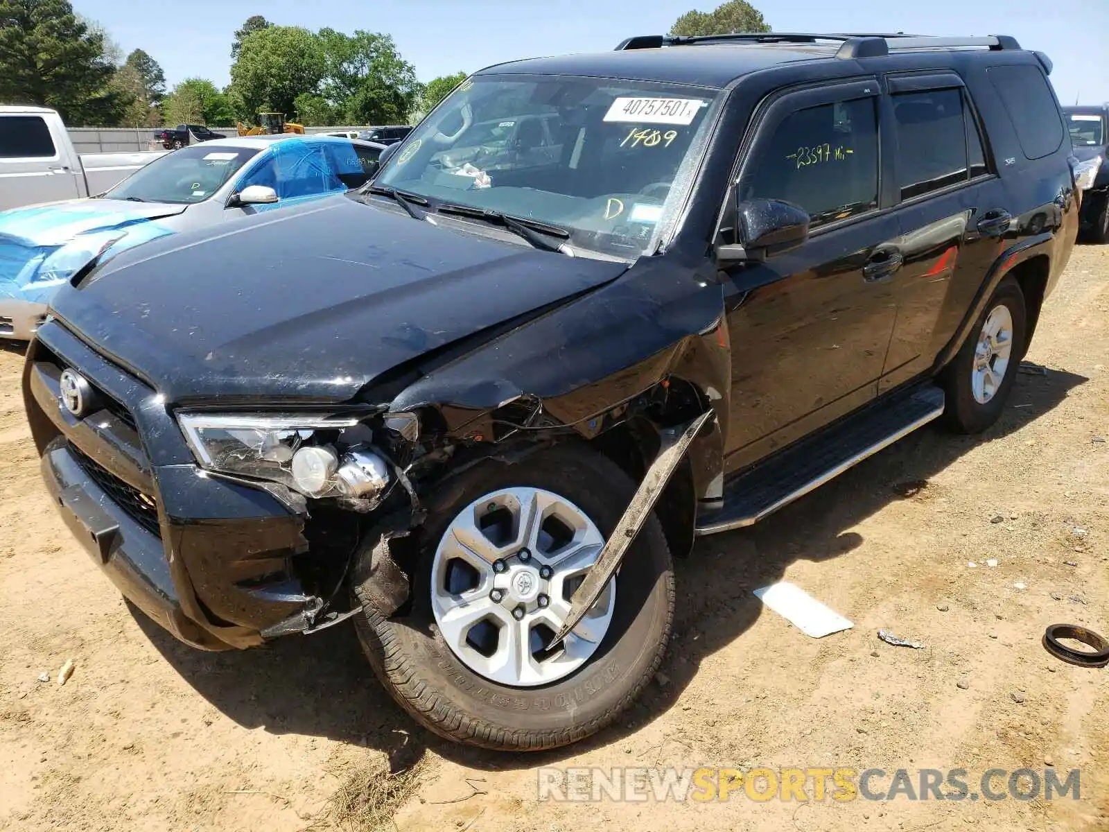 2 Photograph of a damaged car JTEZU5JR8K5201409 TOYOTA 4RUNNER 2019