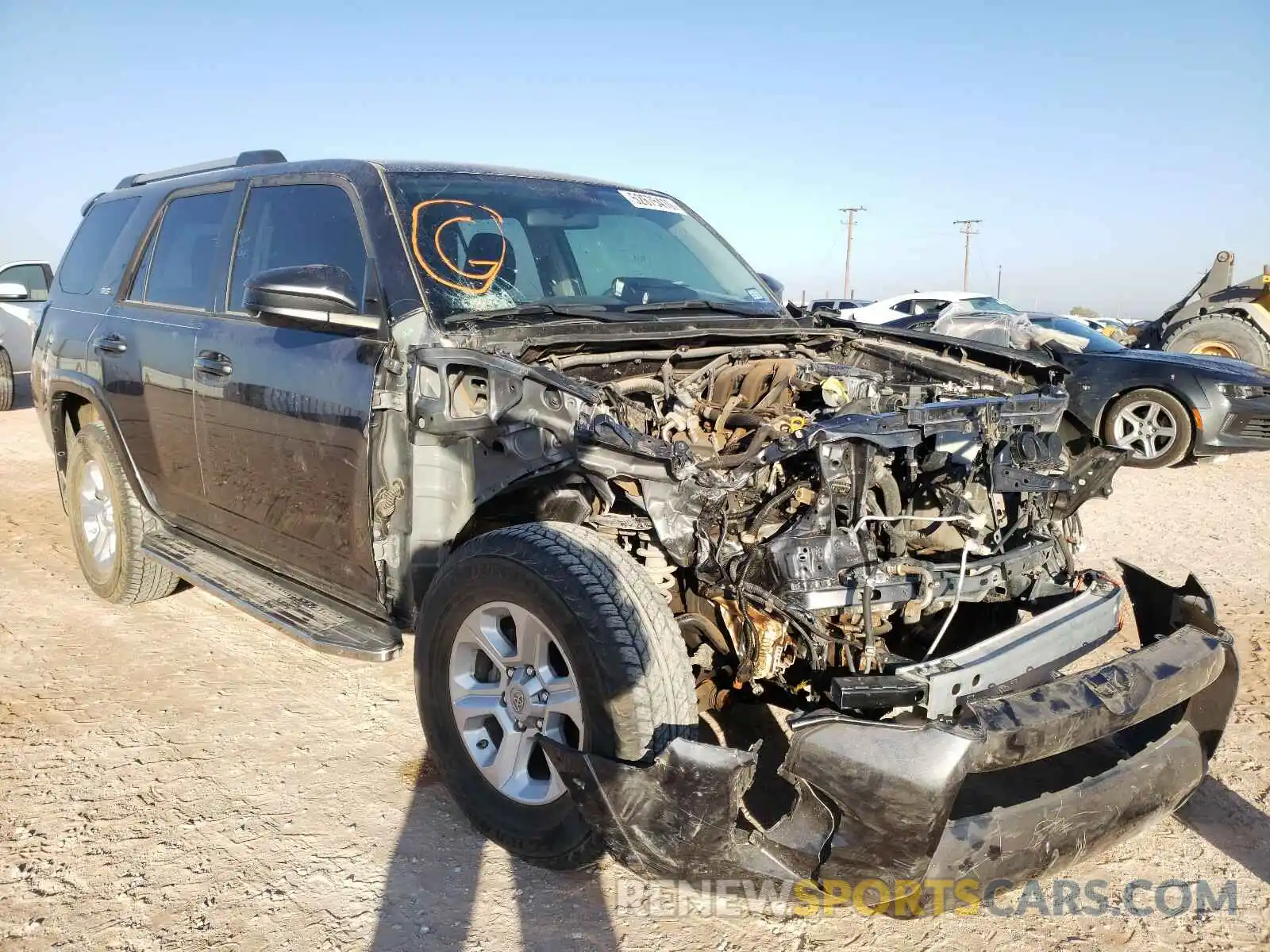 1 Photograph of a damaged car JTEZU5JR8K5202771 TOYOTA 4RUNNER 2019