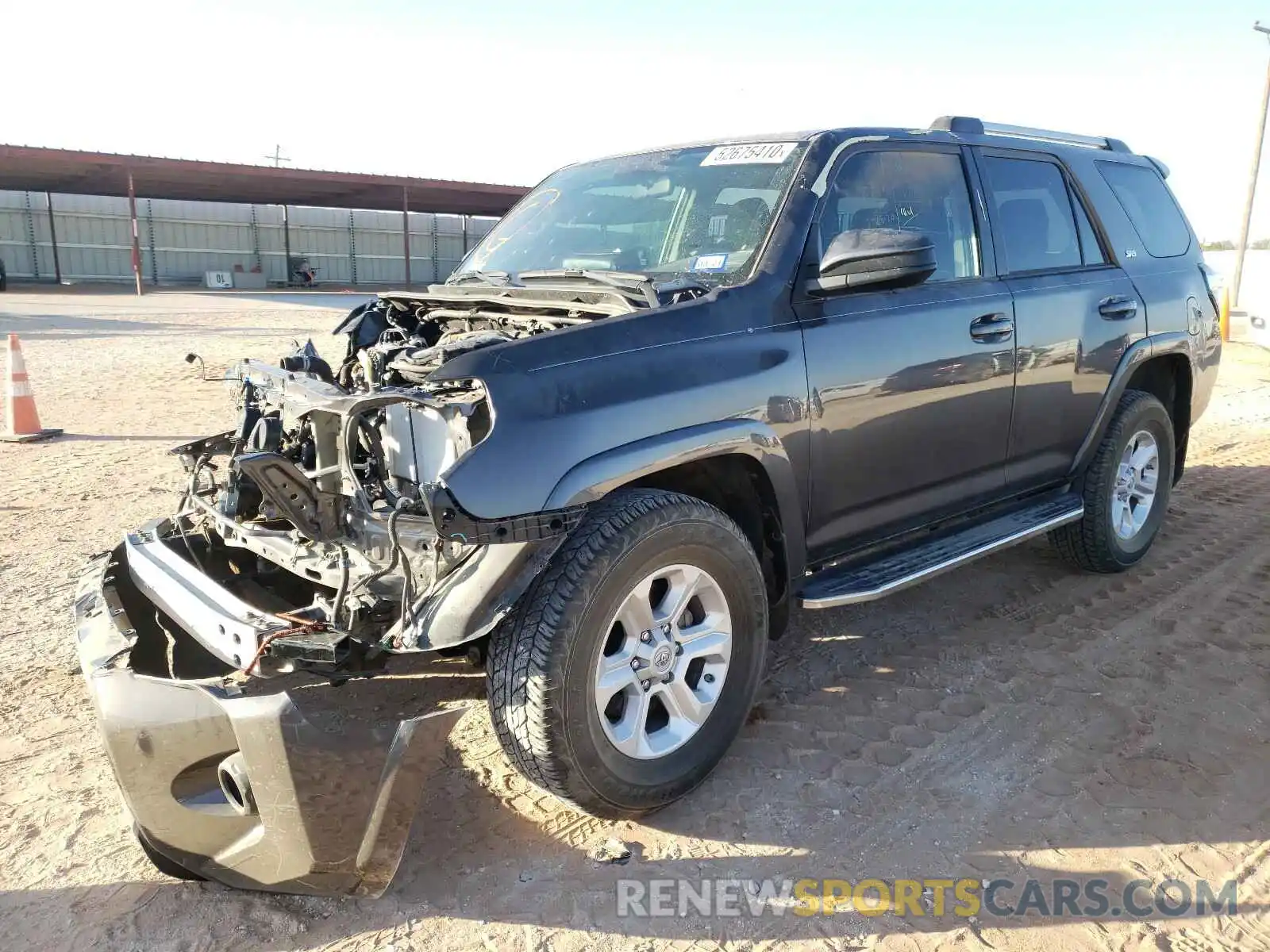 2 Photograph of a damaged car JTEZU5JR8K5202771 TOYOTA 4RUNNER 2019