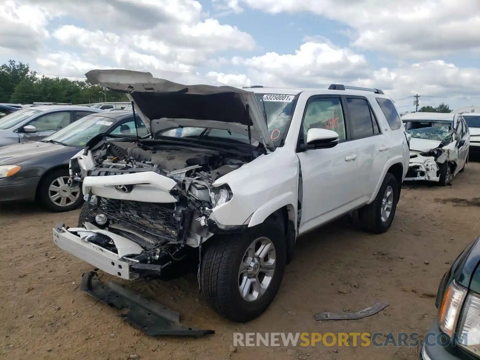 2 Photograph of a damaged car JTEZU5JR8K5205153 TOYOTA 4RUNNER 2019