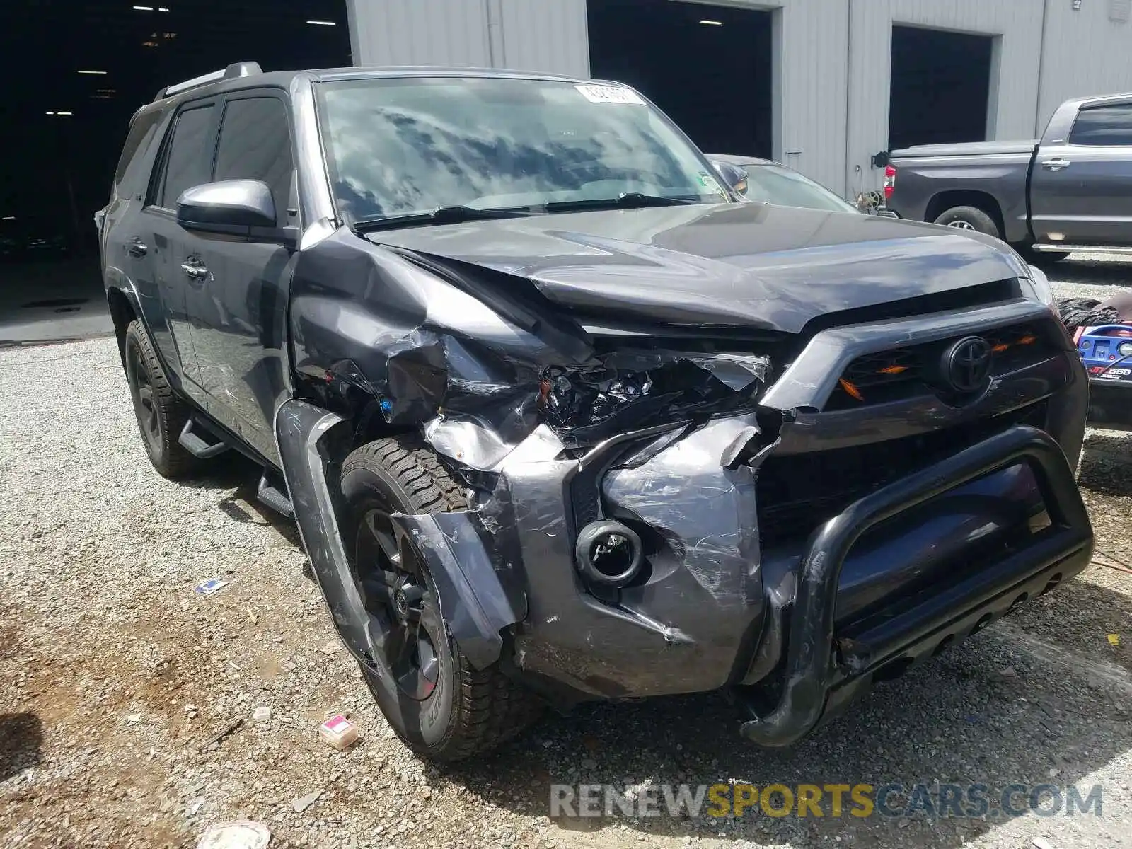 1 Photograph of a damaged car JTEZU5JR8K5208120 TOYOTA 4RUNNER 2019