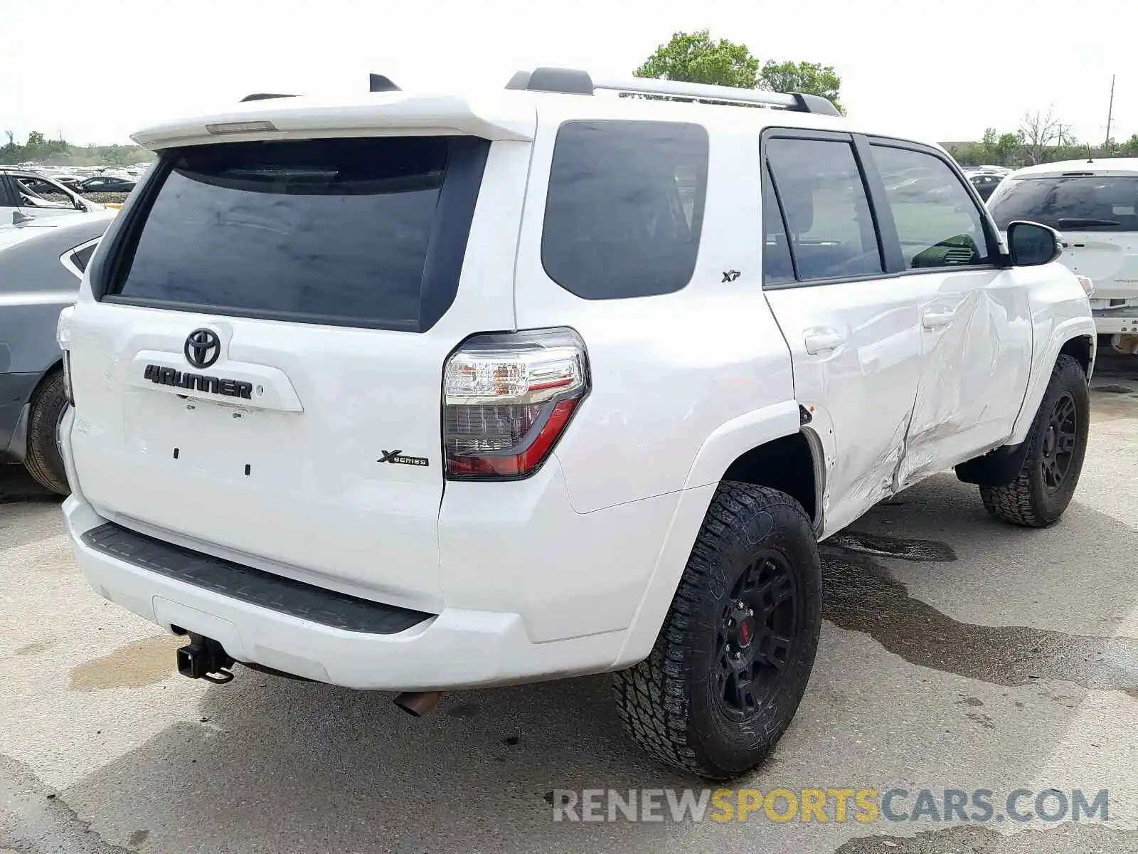 4 Фотография поврежденного автомобиля JTEZU5JR8K5208179 TOYOTA 4RUNNER 2019