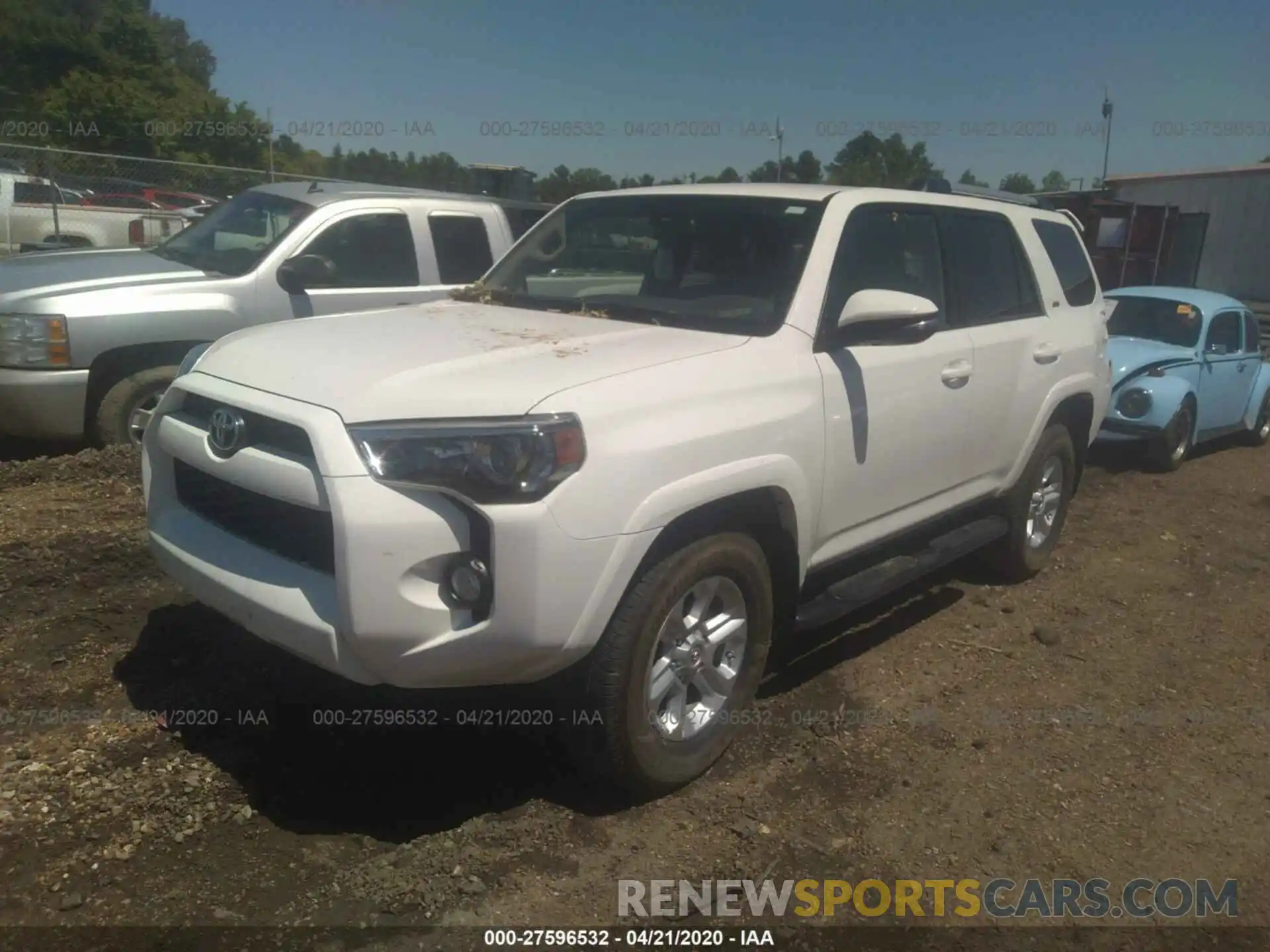 2 Photograph of a damaged car JTEZU5JR8K5208571 TOYOTA 4RUNNER 2019