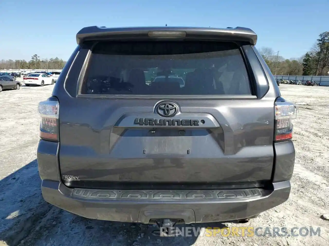 6 Photograph of a damaged car JTEZU5JR8K5209106 TOYOTA 4RUNNER 2019