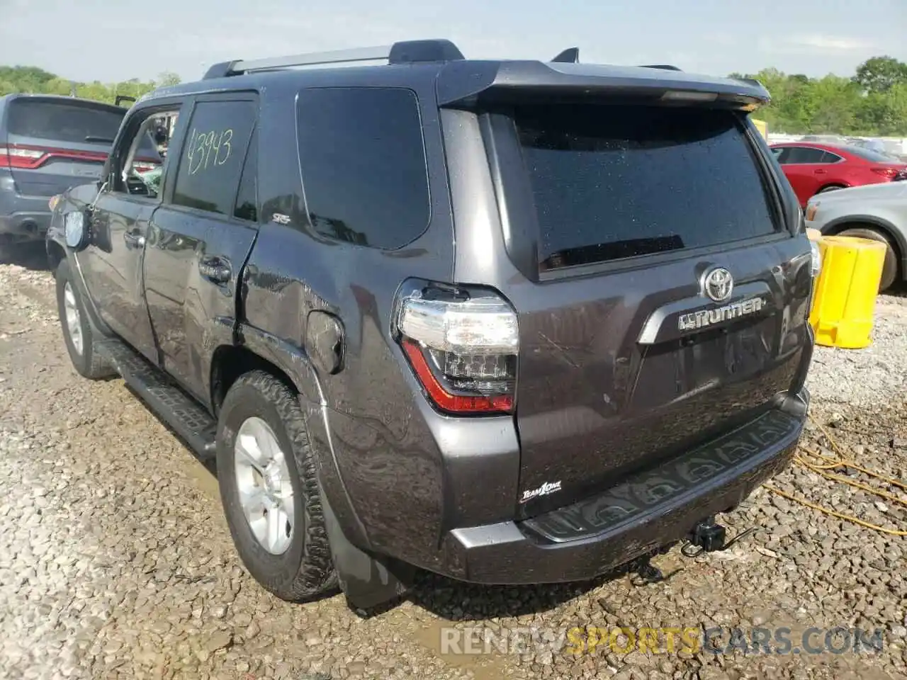 3 Фотография поврежденного автомобиля JTEZU5JR8K5209185 TOYOTA 4RUNNER 2019