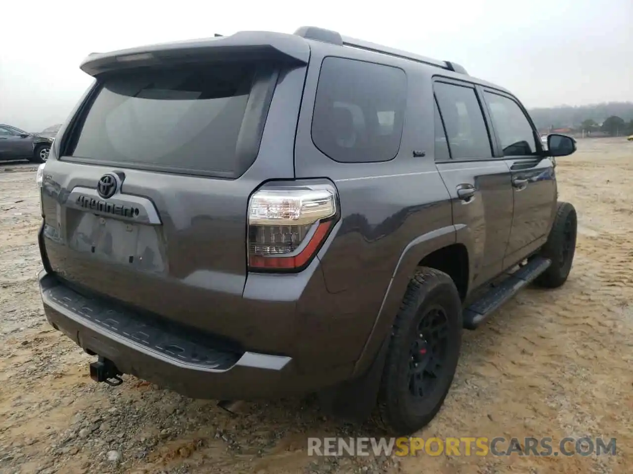 4 Фотография поврежденного автомобиля JTEZU5JR8K5210689 TOYOTA 4RUNNER 2019