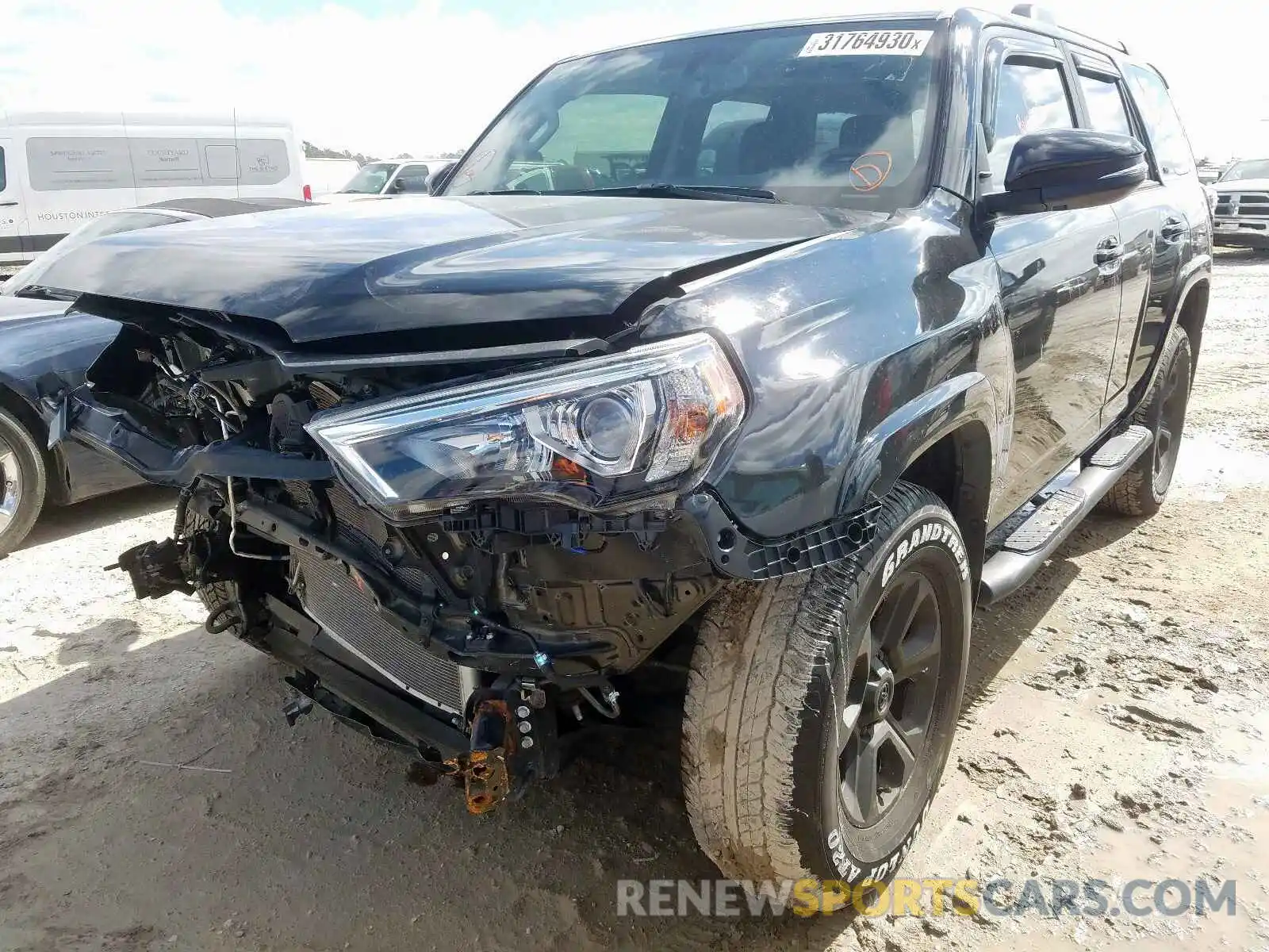 2 Photograph of a damaged car JTEZU5JR9K5192431 TOYOTA 4RUNNER 2019