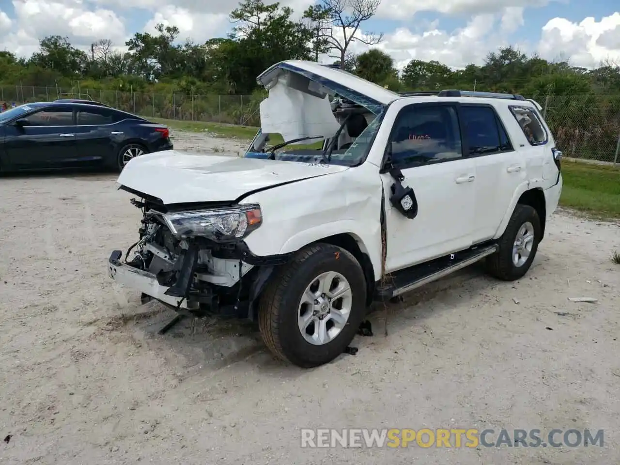 2 Photograph of a damaged car JTEZU5JR9K5194907 TOYOTA 4RUNNER 2019